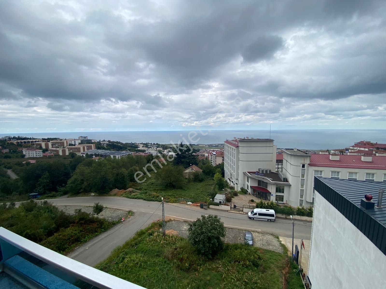 Trabzon Kanuni Mahallesinde Kiralık 3+1 Daire - Görsel 29