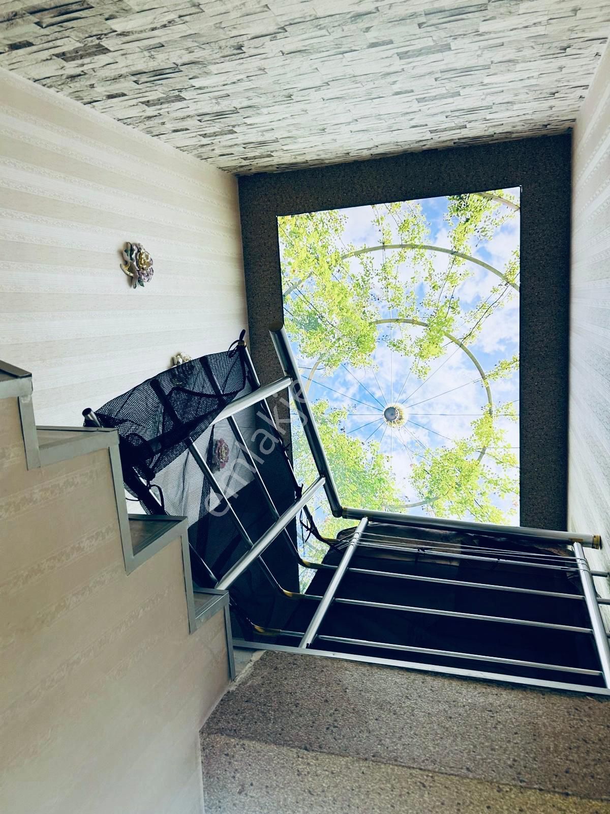 Beşikkaya'da Manzaralı Asansörlü Çift Girişli 4+1 Satılık Dubleks !! - Görsel 16