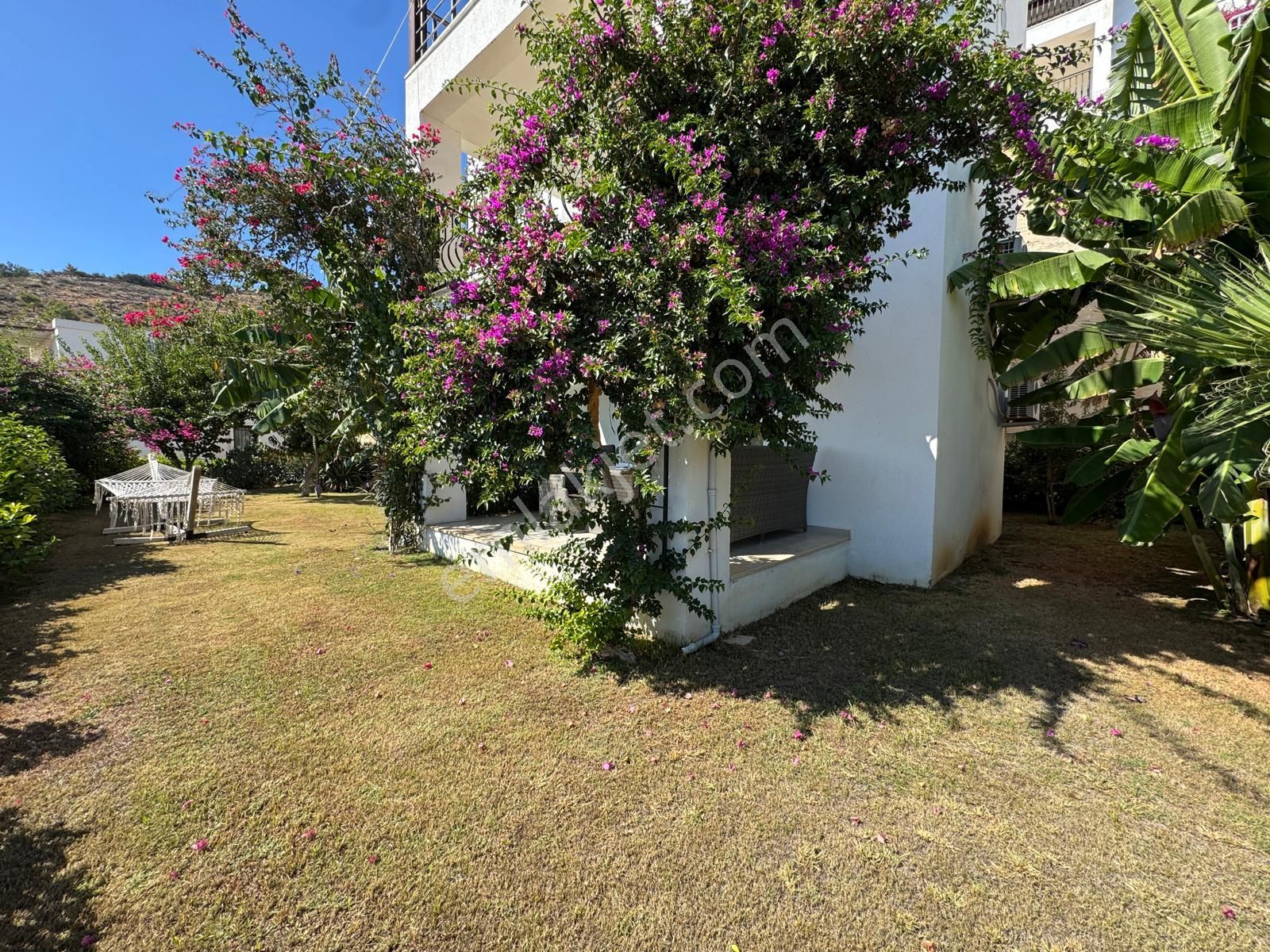 Agr Group'tan Kale Ve Deniz Manzaralı 2+1 Bahçe Katı Daire - Görsel 4