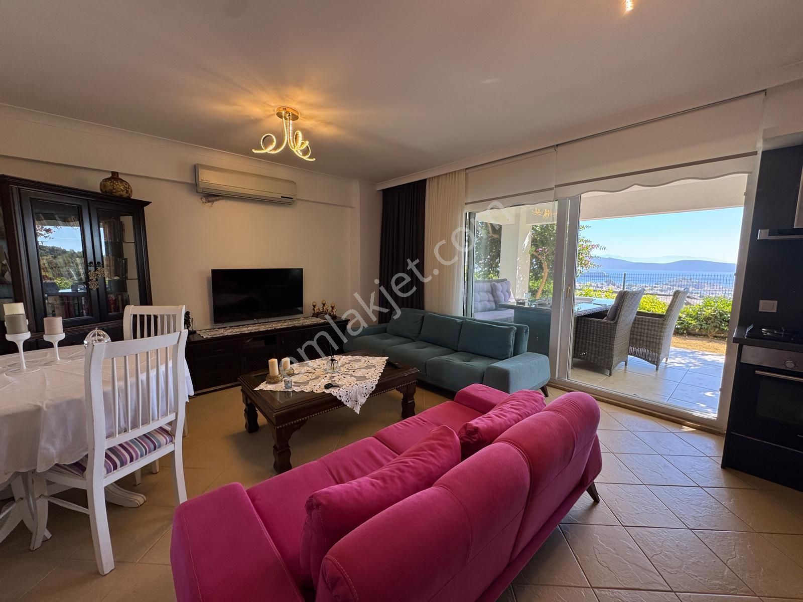 Agr Group'tan Kale Ve Deniz Manzaralı 2+1 Bahçe Katı Daire - Görsel 9