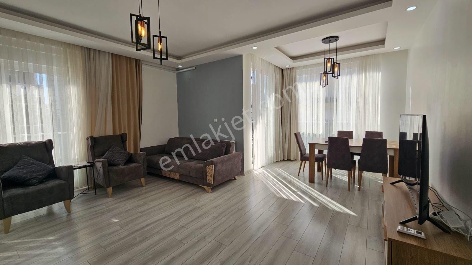 Konyaaltı Hurma Mah.lüx Siteiçinde Full Eşyalı Yatırımlık Daire - Görsel 3