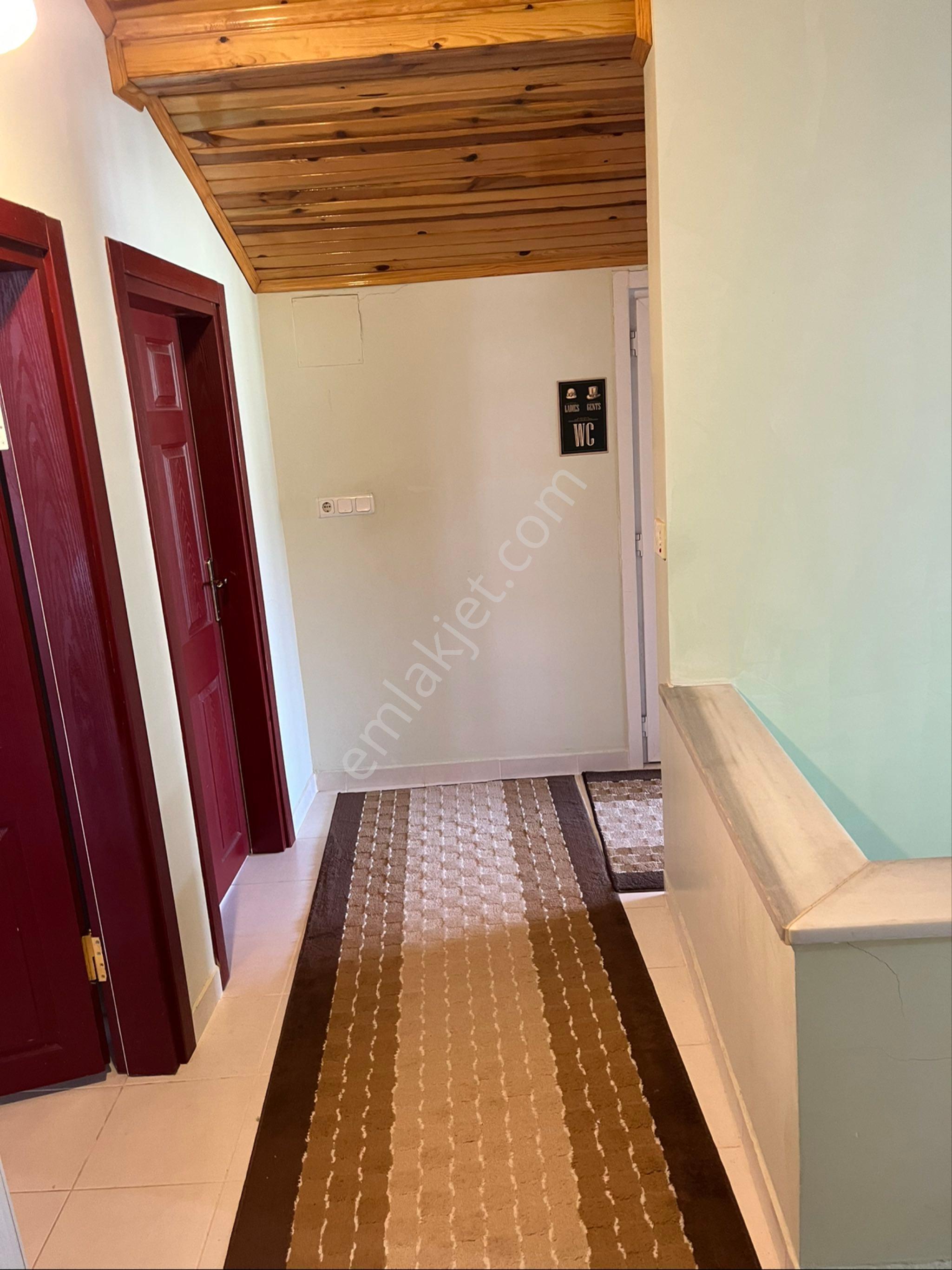 Deniz Manzaralı Üniversite Girişine Ve Sahileyakın 2+1 Eşyalı - Görsel 23