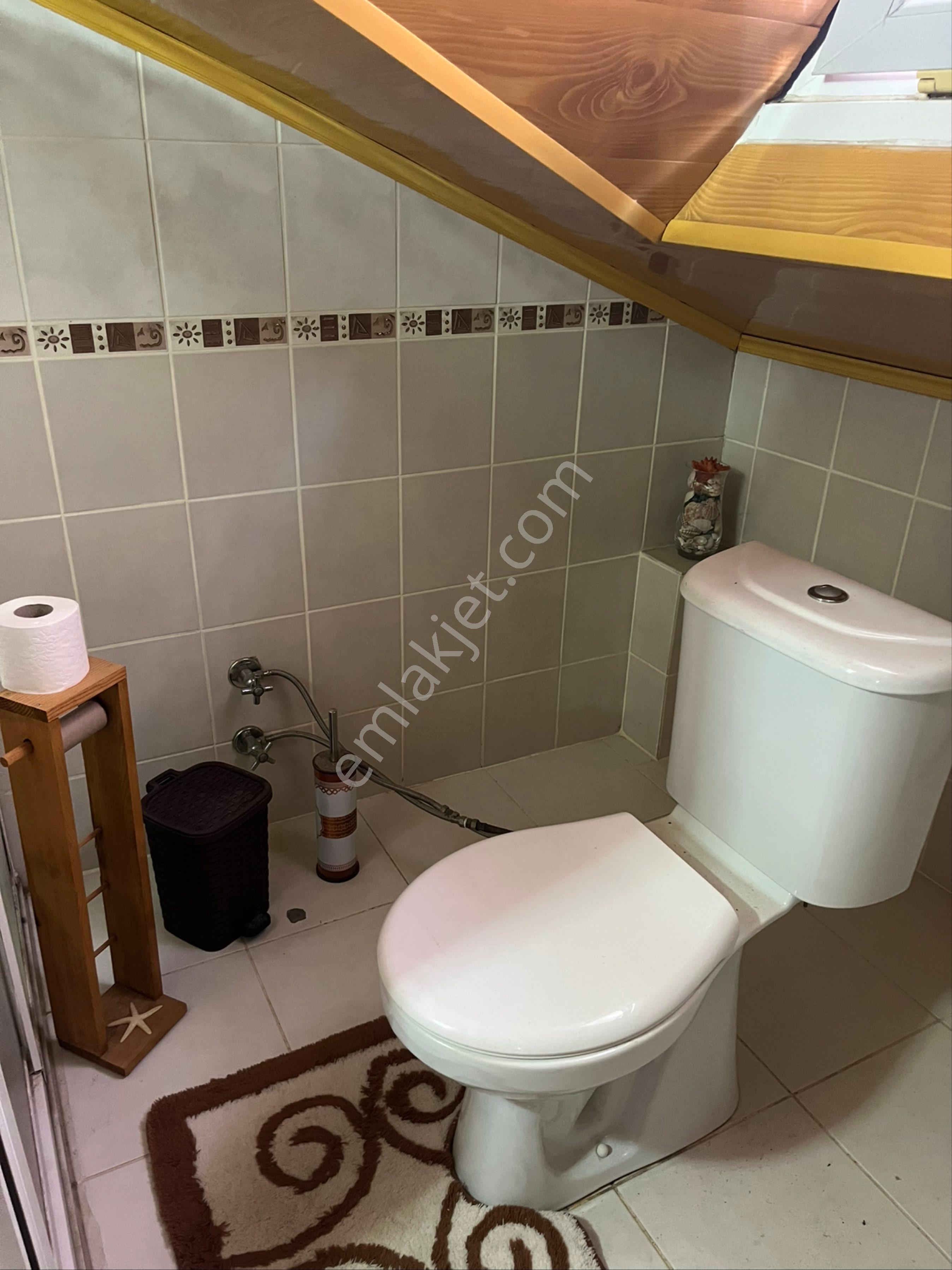 Deniz Manzaralı Üniversite Girişine Ve Sahileyakın 2+1 Eşyalı - Görsel 11