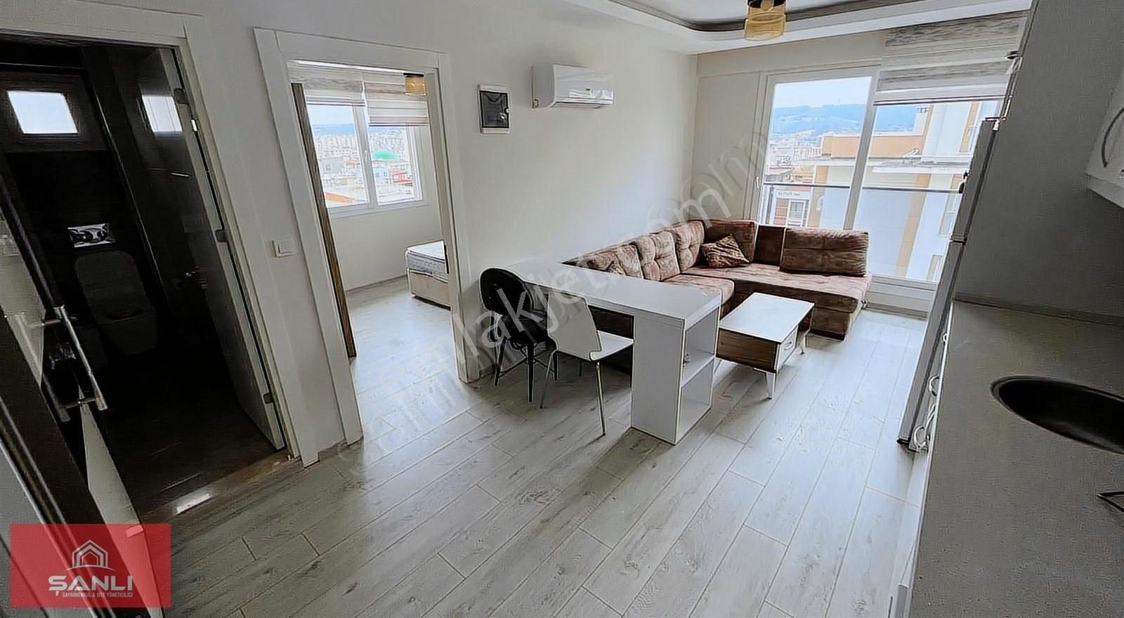 Atatürk Mahallesi 1+1 Eşyalı Residence - Görsel 7