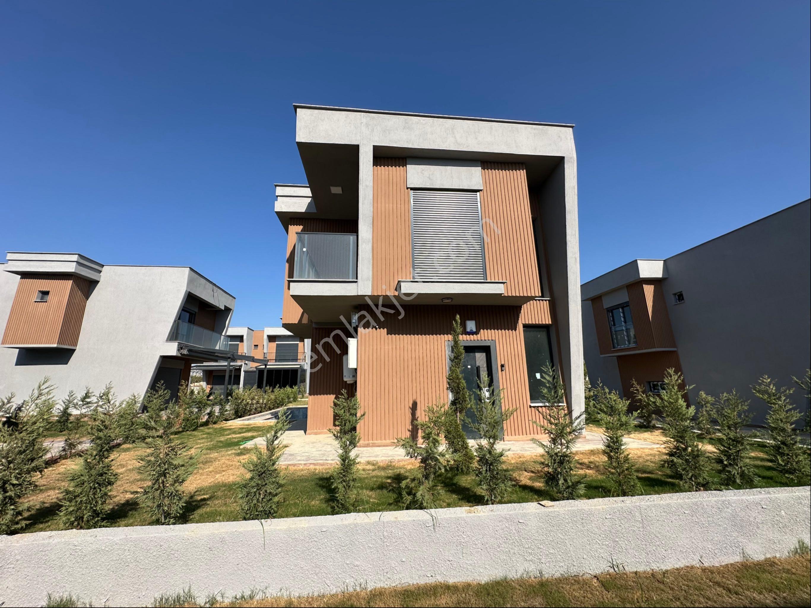 %70 Peşinat Kalan Kısım 12 Vadeli Tek Müstakil Harika Villa - Görsel 9