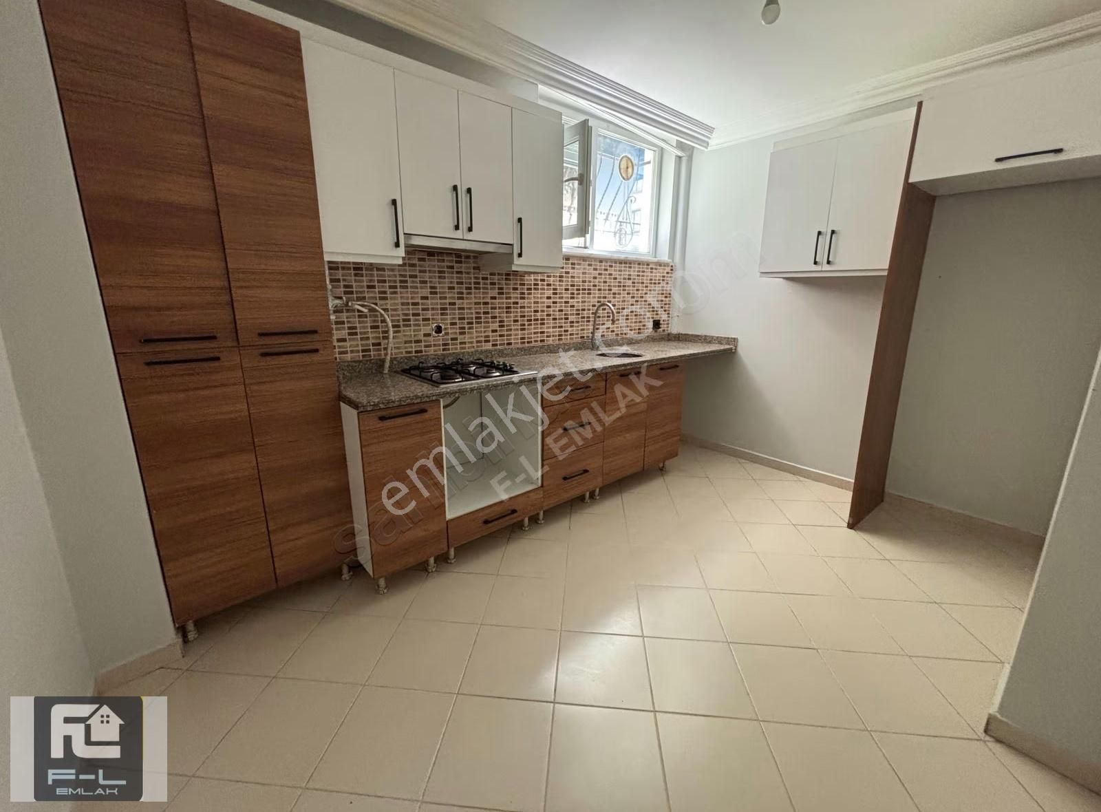 F-l Emlaktan Armağanevlerde Metro Yakını 2+1 20 Bin Kiracılı - Görsel 3