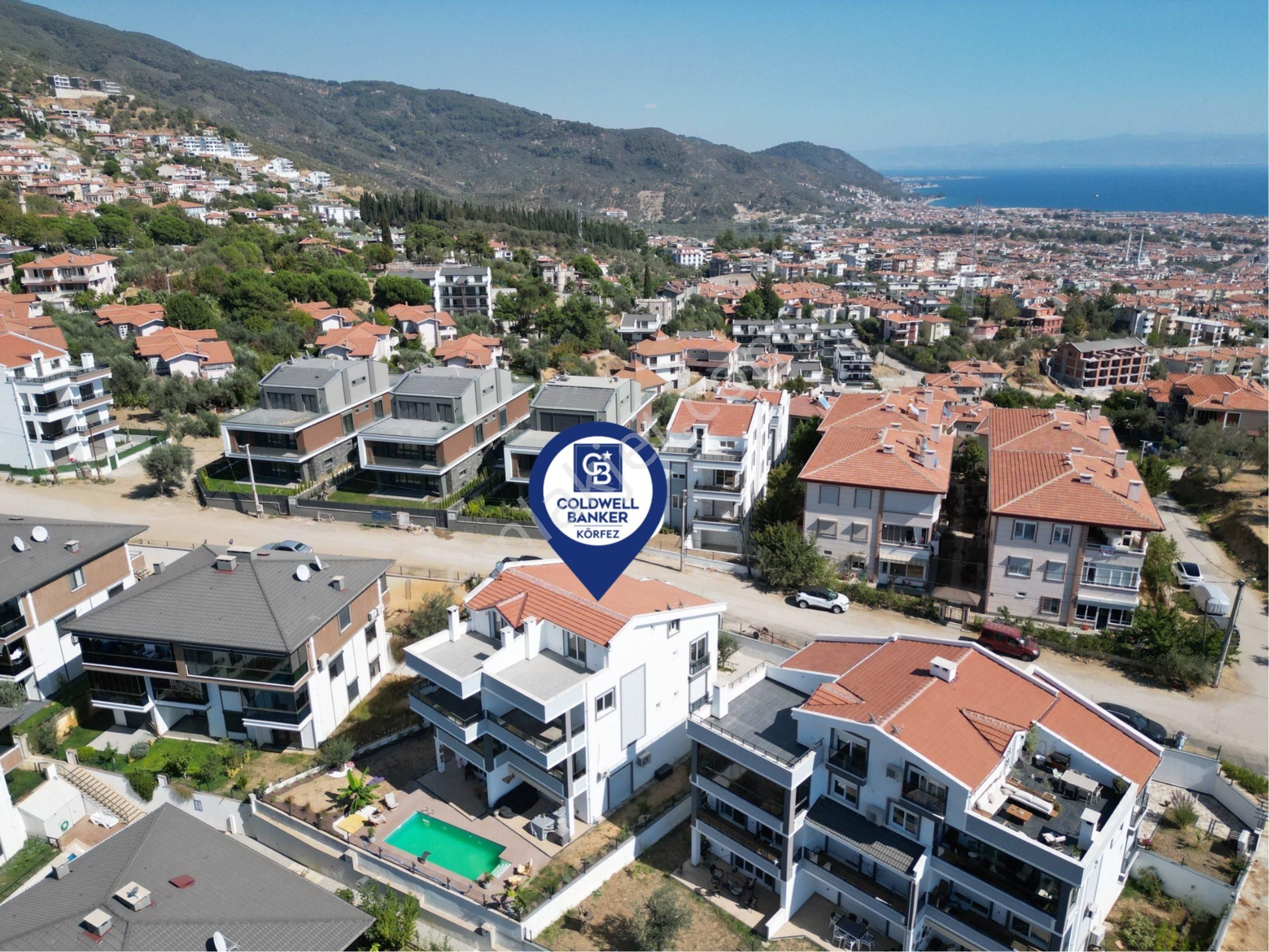 Altınoluk’ta Deniz Ve Kazdağları Manzaralı Bağımsız Girişli Satılık 3+1 Dubleks Daire - Görsel 4