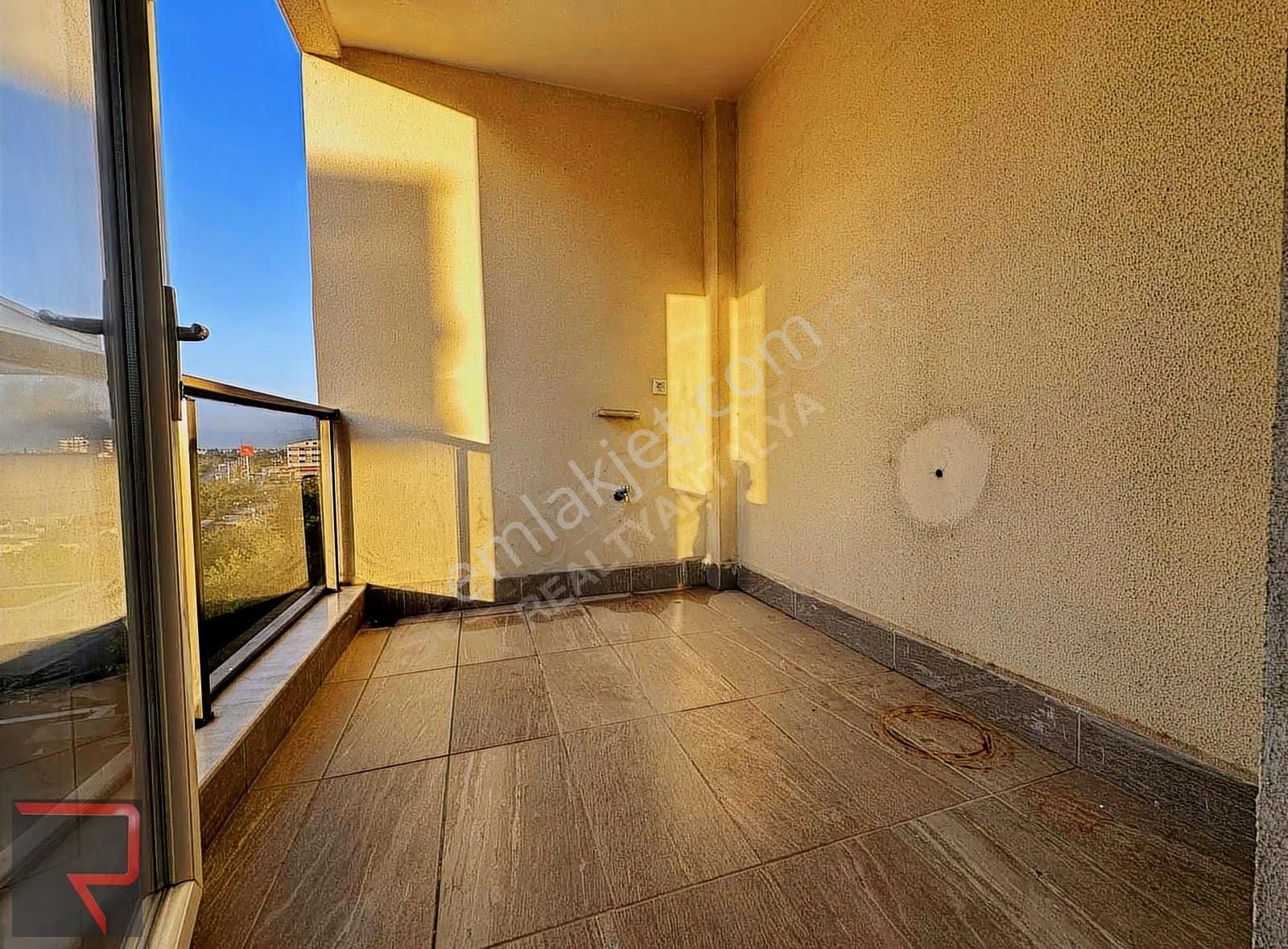 Kat Mülkiyetli,toptancı Hal Dibi Masrafsız Asansörlü Geniş 2+1 - Görsel 15