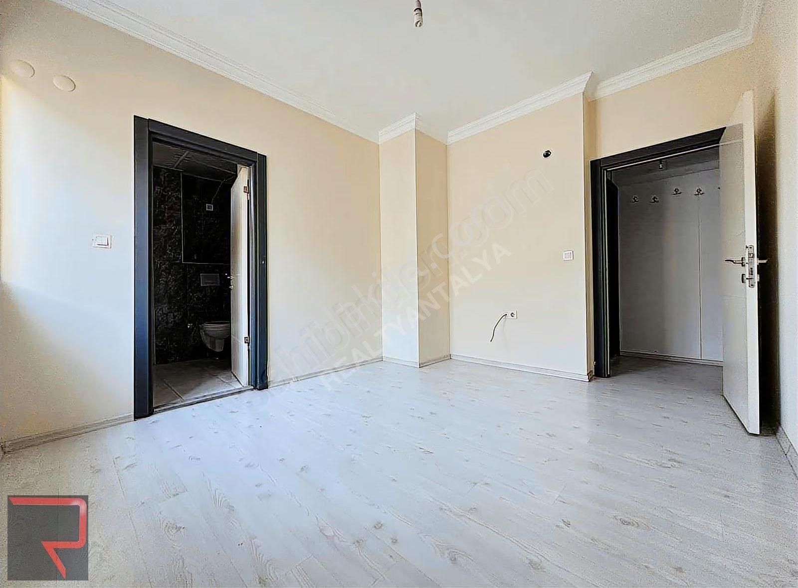 Kat Mülkiyetli,toptancı Hal Dibi Masrafsız Asansörlü Geniş 2+1 - Görsel 6