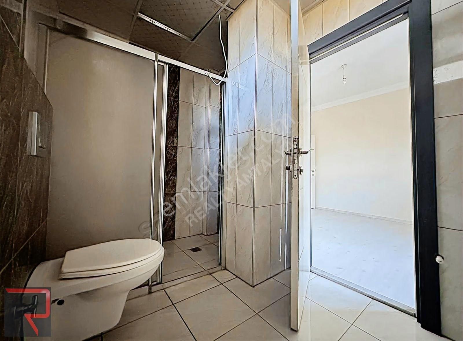 Kat Mülkiyetli,toptancı Hal Dibi Masrafsız Asansörlü Geniş 2+1 - Görsel 3