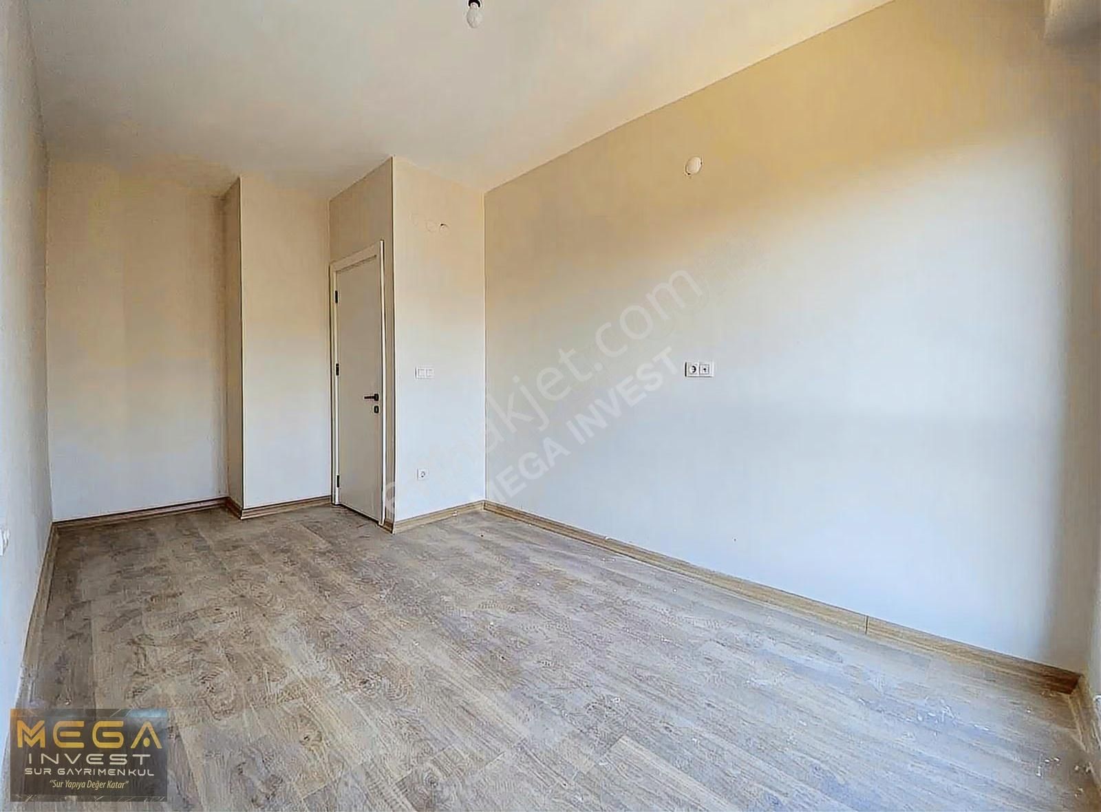 Mega İnvest'den Sur Yapıda 78 M2 2+1 Kiralık Daire - Görsel 23