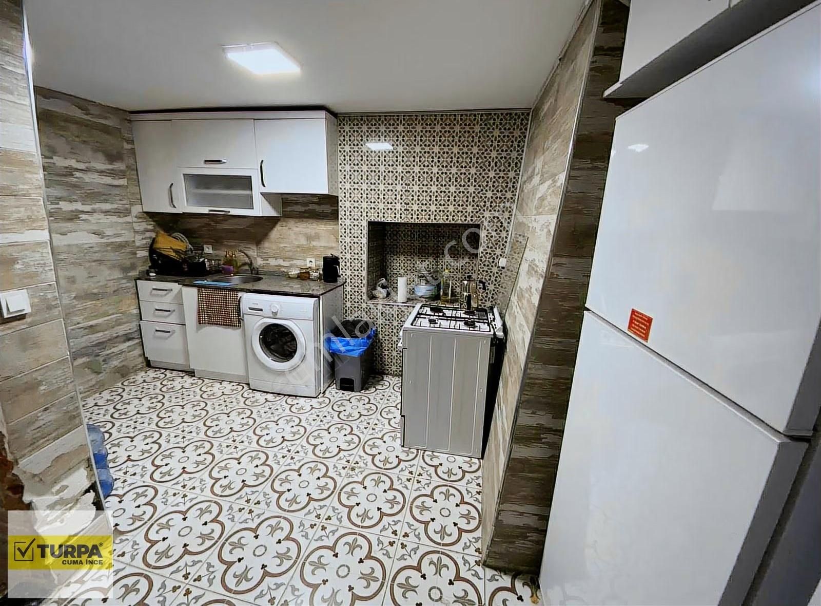 Cuma İnce'den Karataş'ta Körfez Man. 3 Katlı Taş Ev - Görsel 20