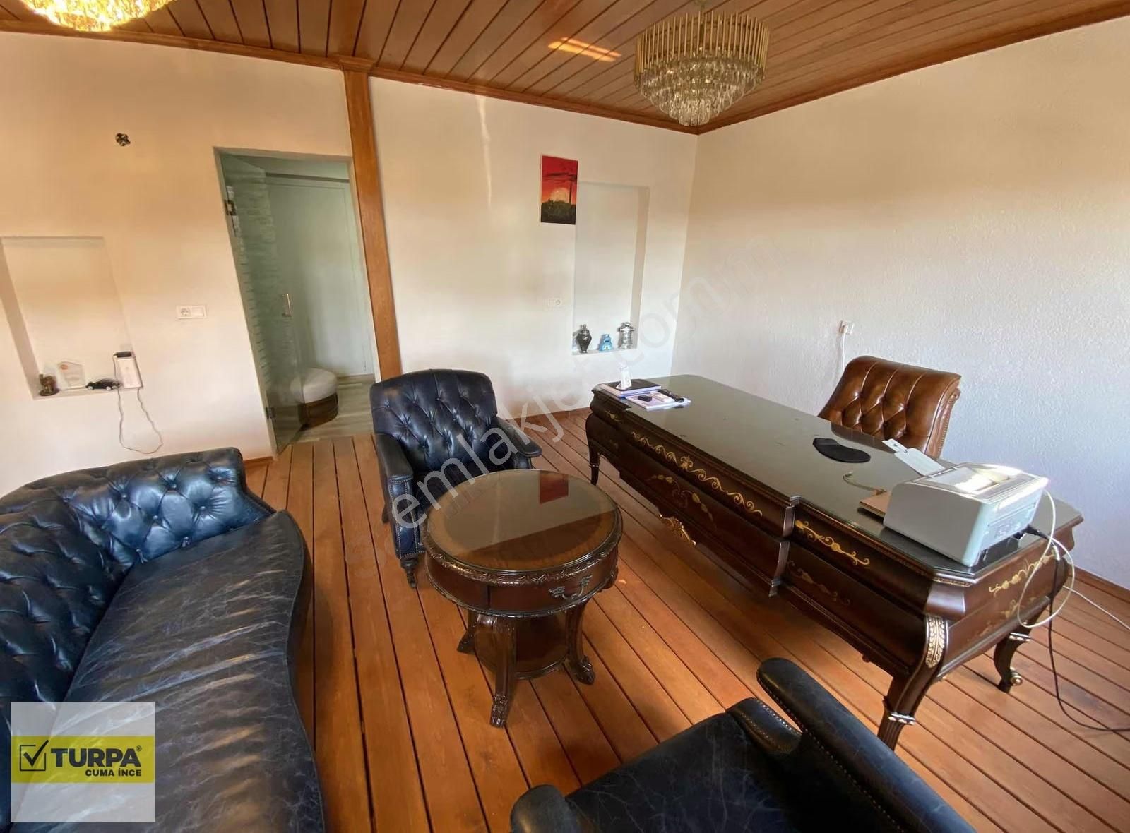 Cuma İnce'den Karataş'ta Körfez Man. 3 Katlı Taş Ev - Görsel 11