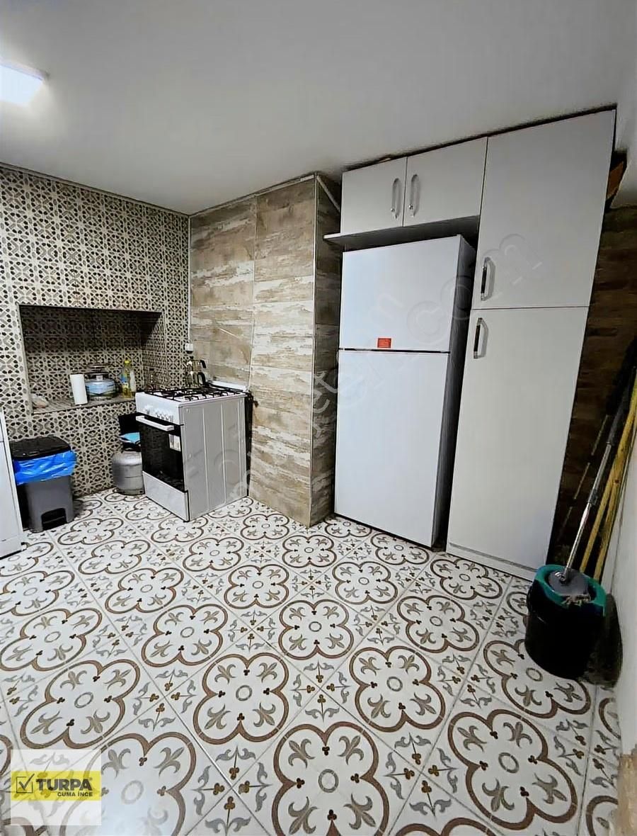 Cuma İnce'den Karataş'ta Körfez Man. 3 Katlı Taş Ev - Görsel 2