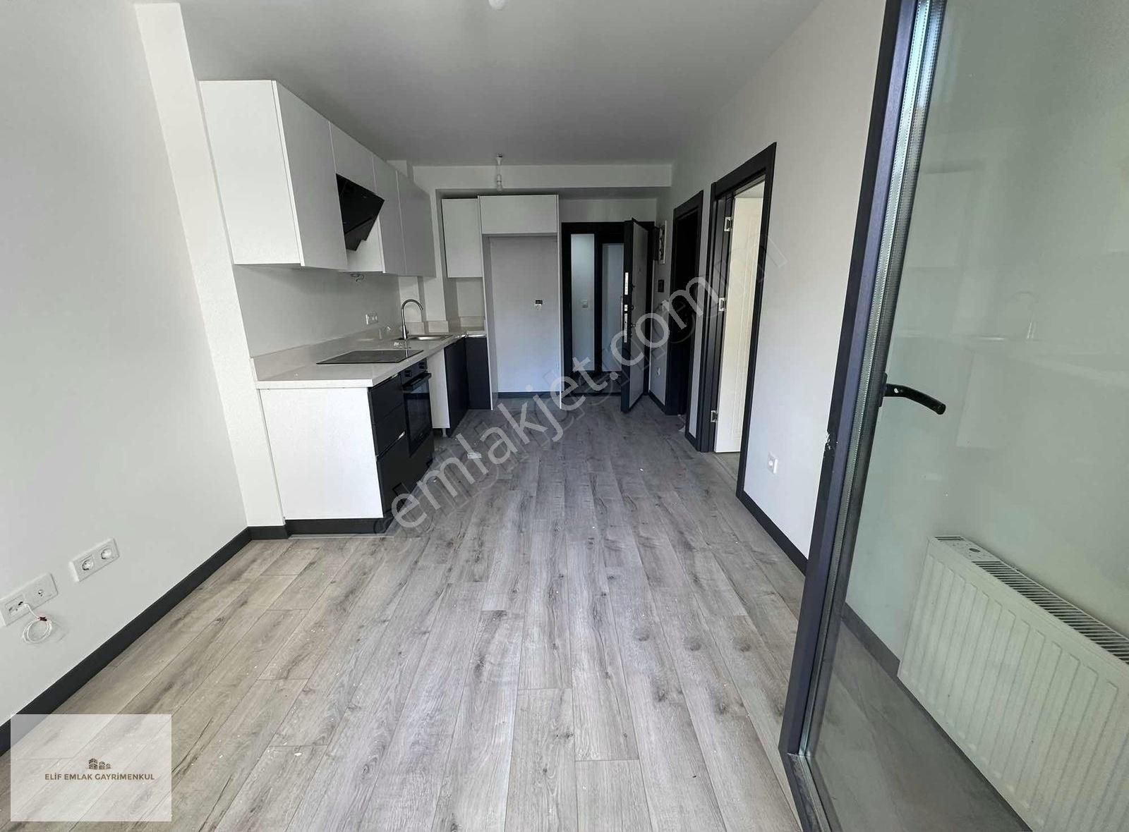 Elif Emlaktan Satılık Lüks Residance 1+1 - Görsel 3