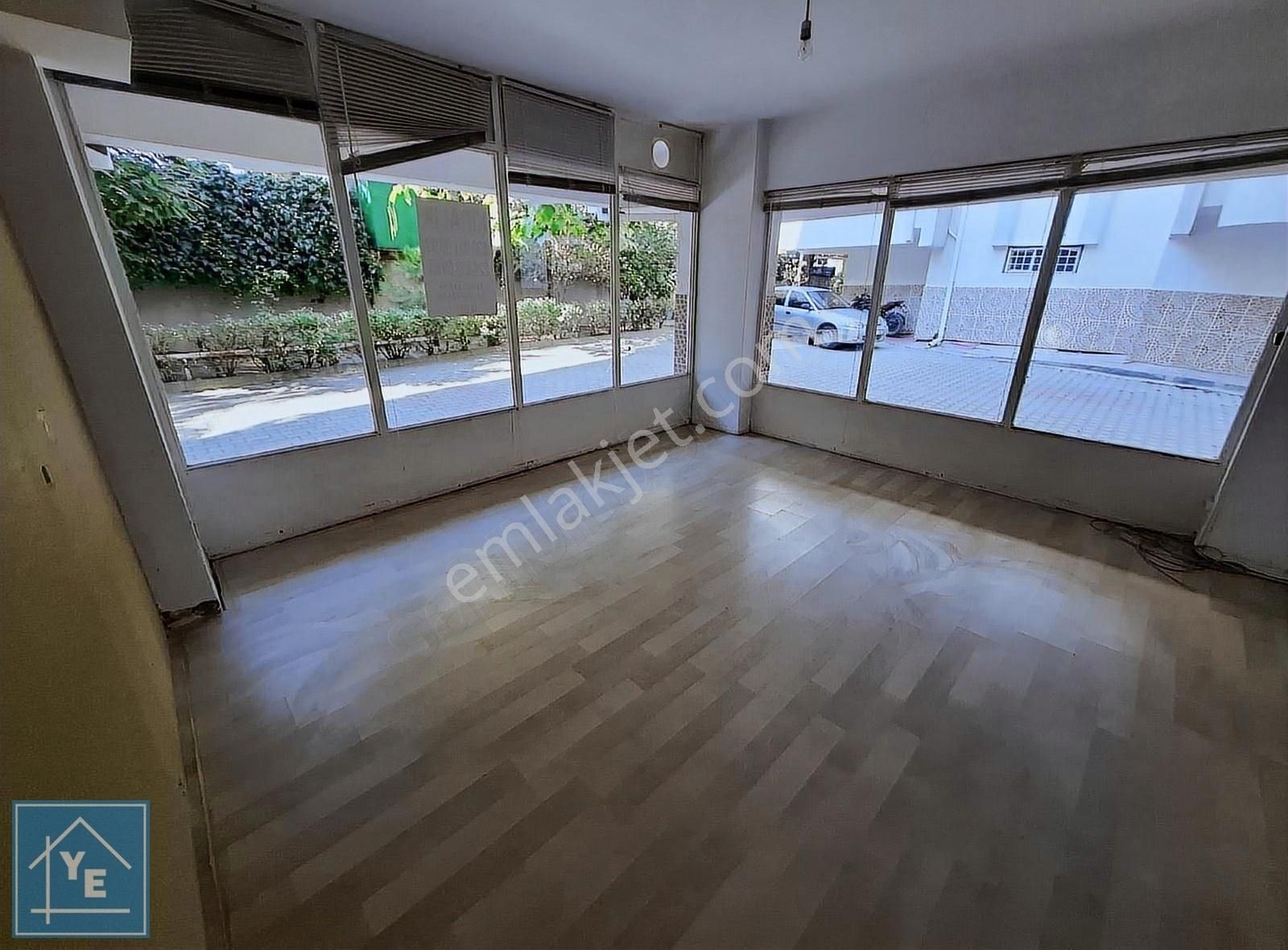 Bursa Nilüfer Beşevler Cadde Üzerin De Kiralık İş Yeri