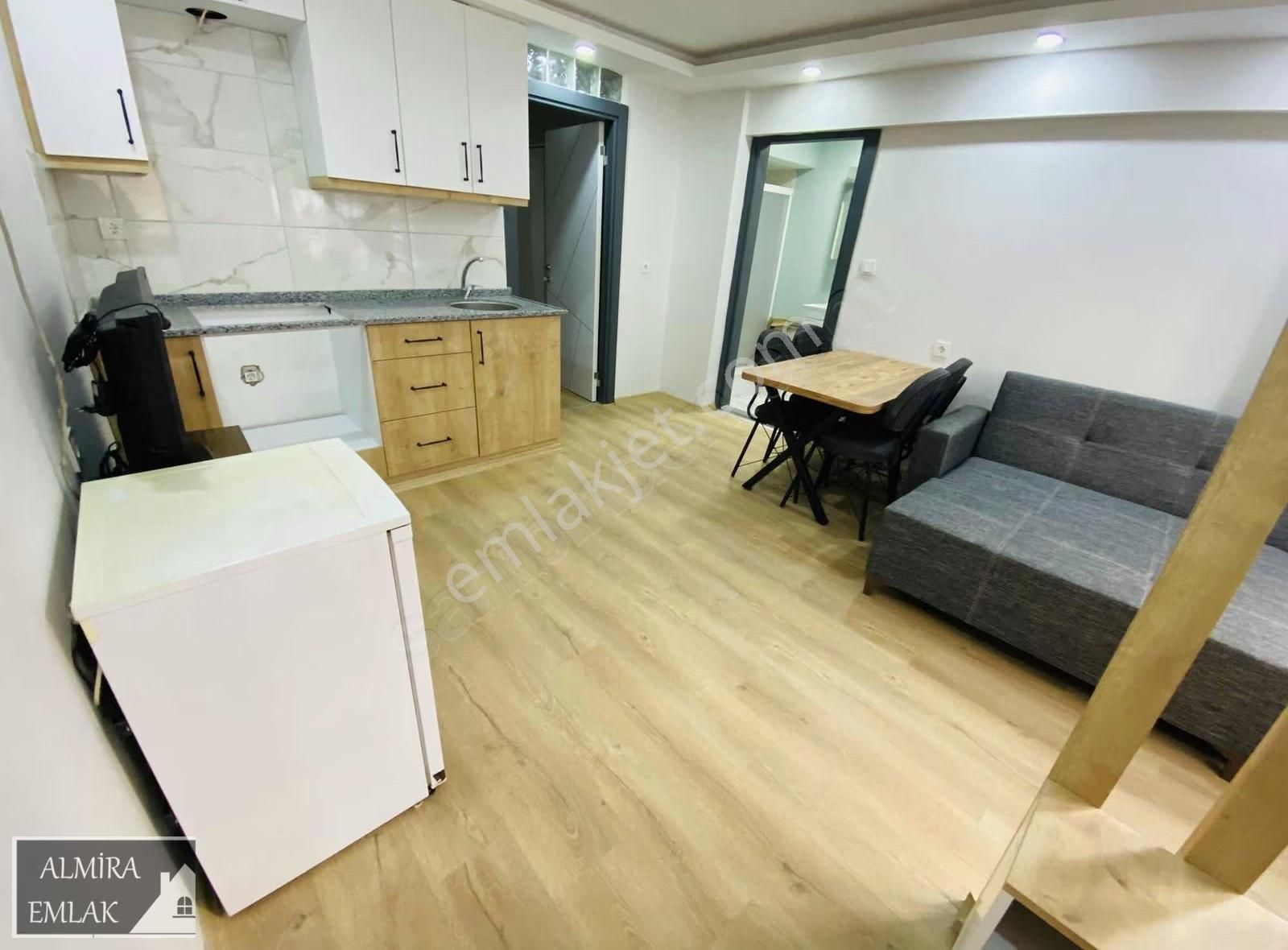Metro Yakını 1 Daire Fiyatına 2 Daire 3+1 Ve 1+1 Full Bakımlı - Görsel 21