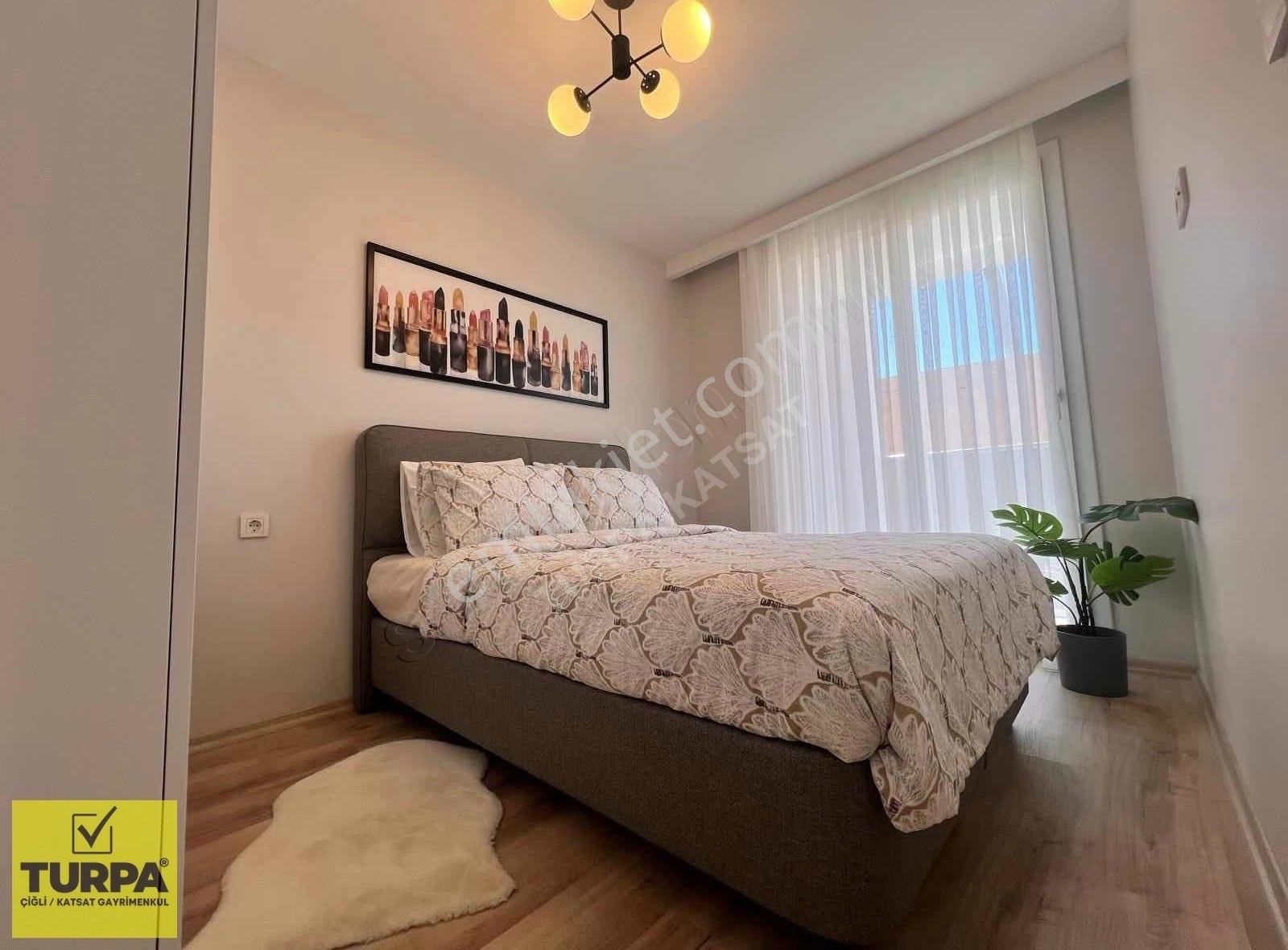 Golden Park / Harmandalı Çiğli Fırsat 1+1 Daire - Görsel 2