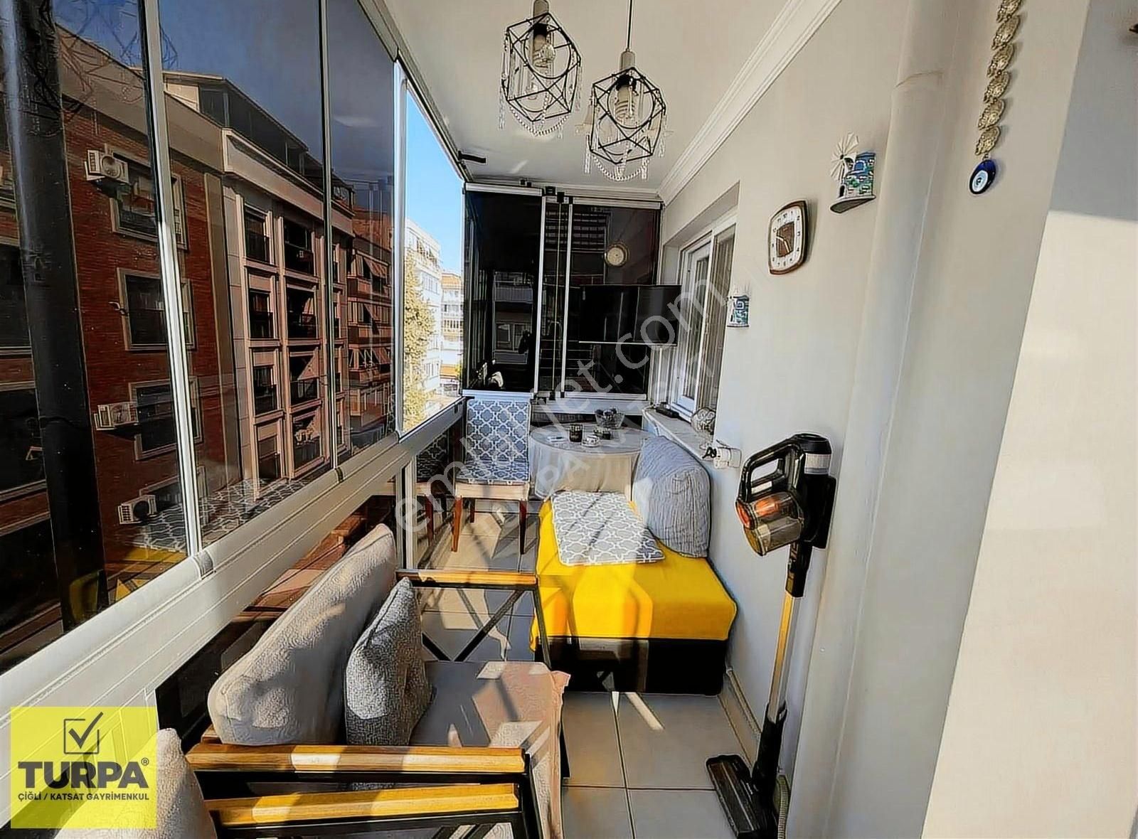 Girne Bulvarı Geniş 2+1 Satılık - Görsel 5