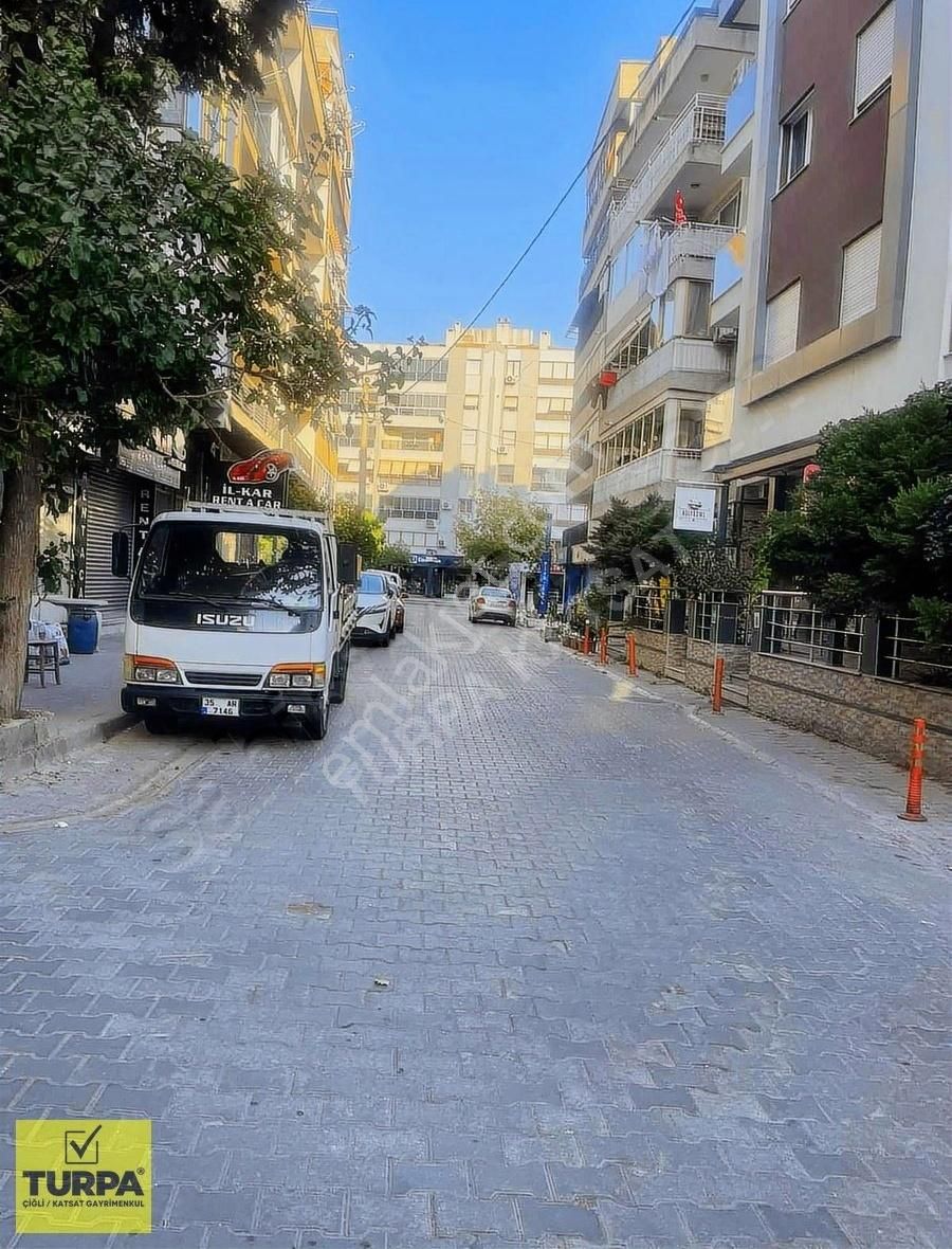 Girne Bulvarı Geniş 2+1 Satılık - Görsel 15