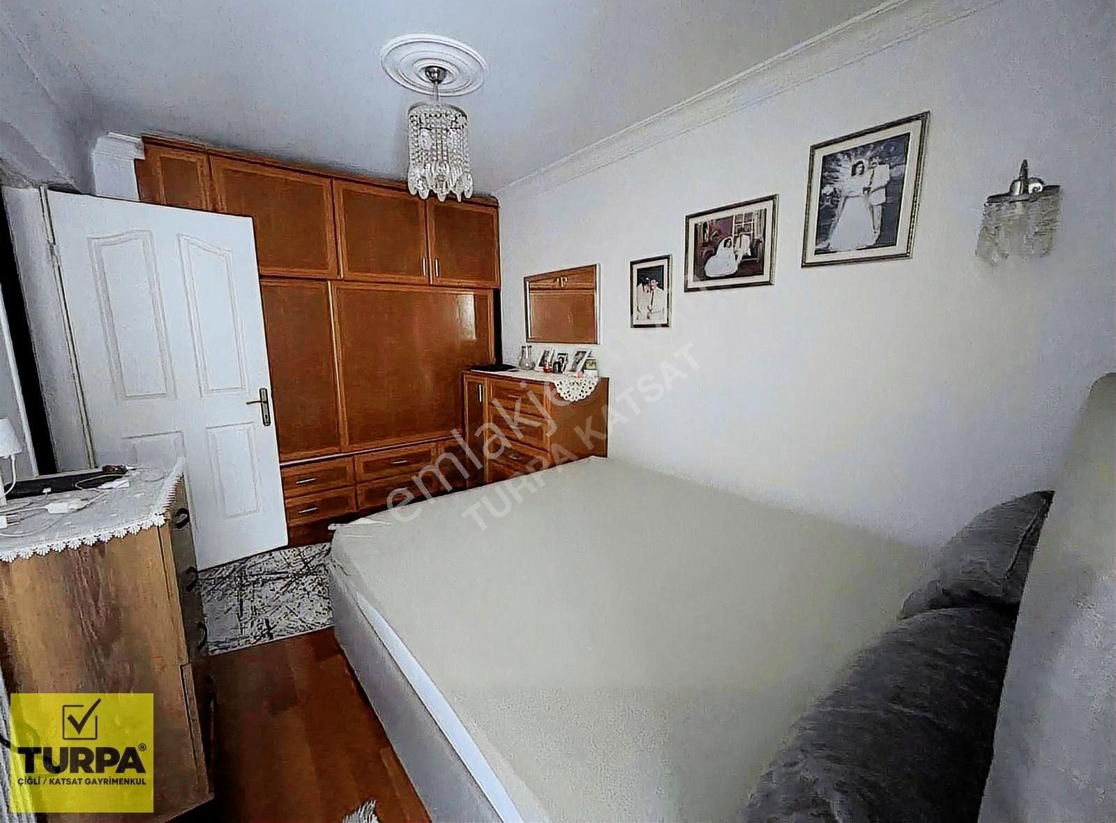 Girne Bulvarı Geniş 2+1 Satılık - Görsel 3