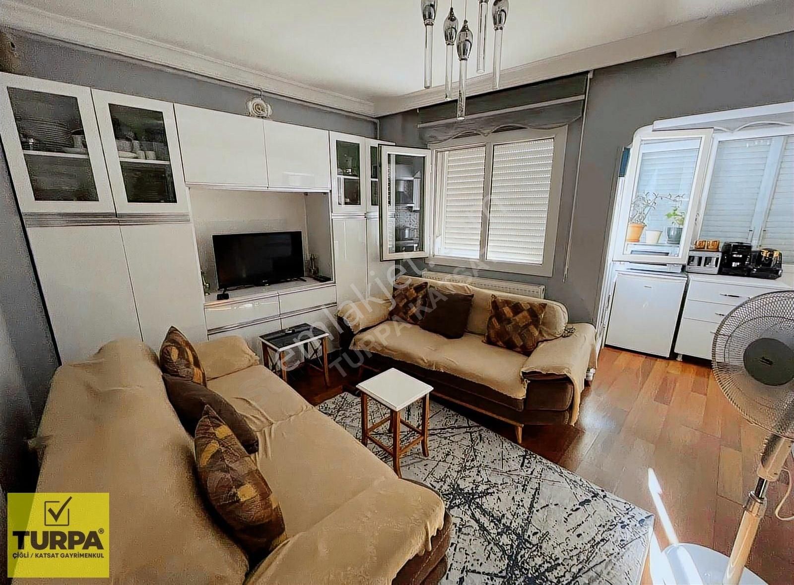 Girne Bulvarı Geniş 2+1 Satılık - Görsel 8