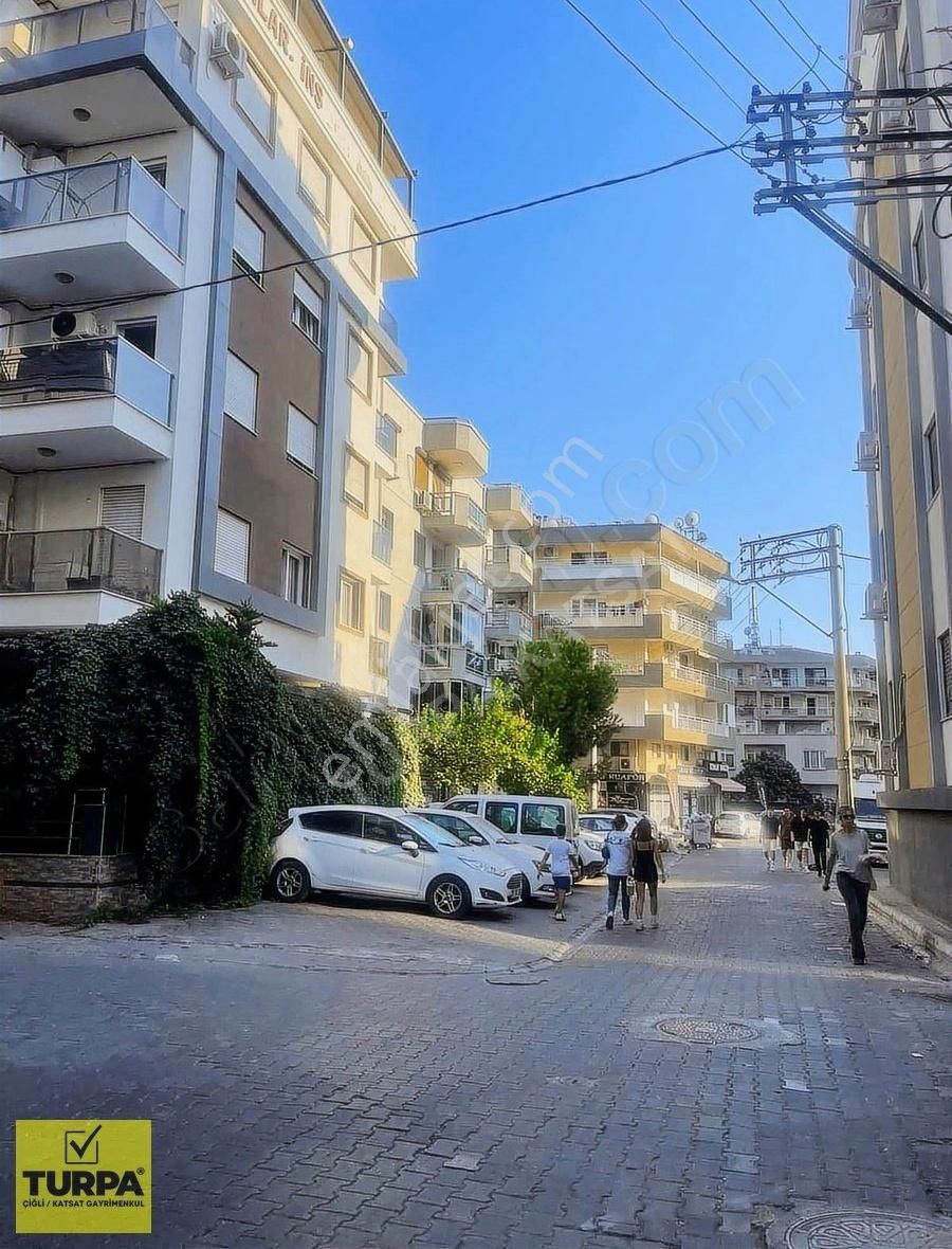 Girne Bulvarı Geniş 2+1 Satılık - Görsel 4