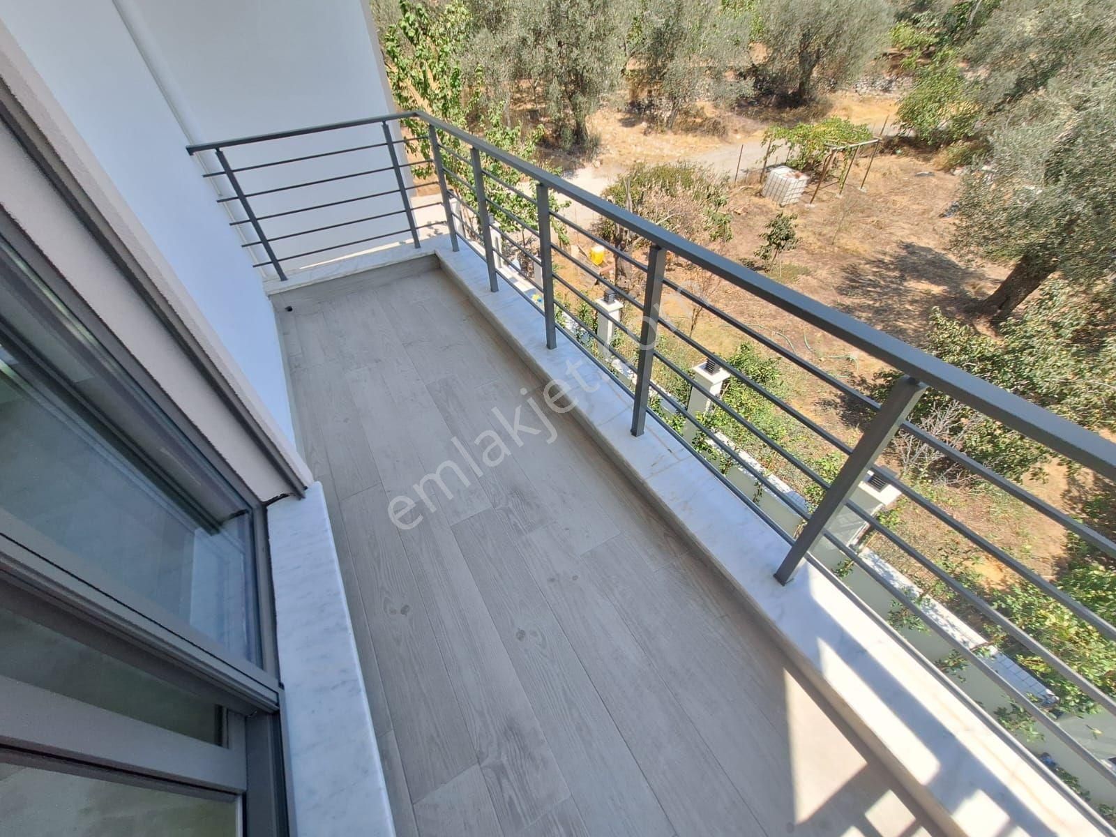 Yetkili Ofis Güre Pera Dan Çamlıbel De Deniz Manzaralı 5+1 Köşe Villa - Görsel 5