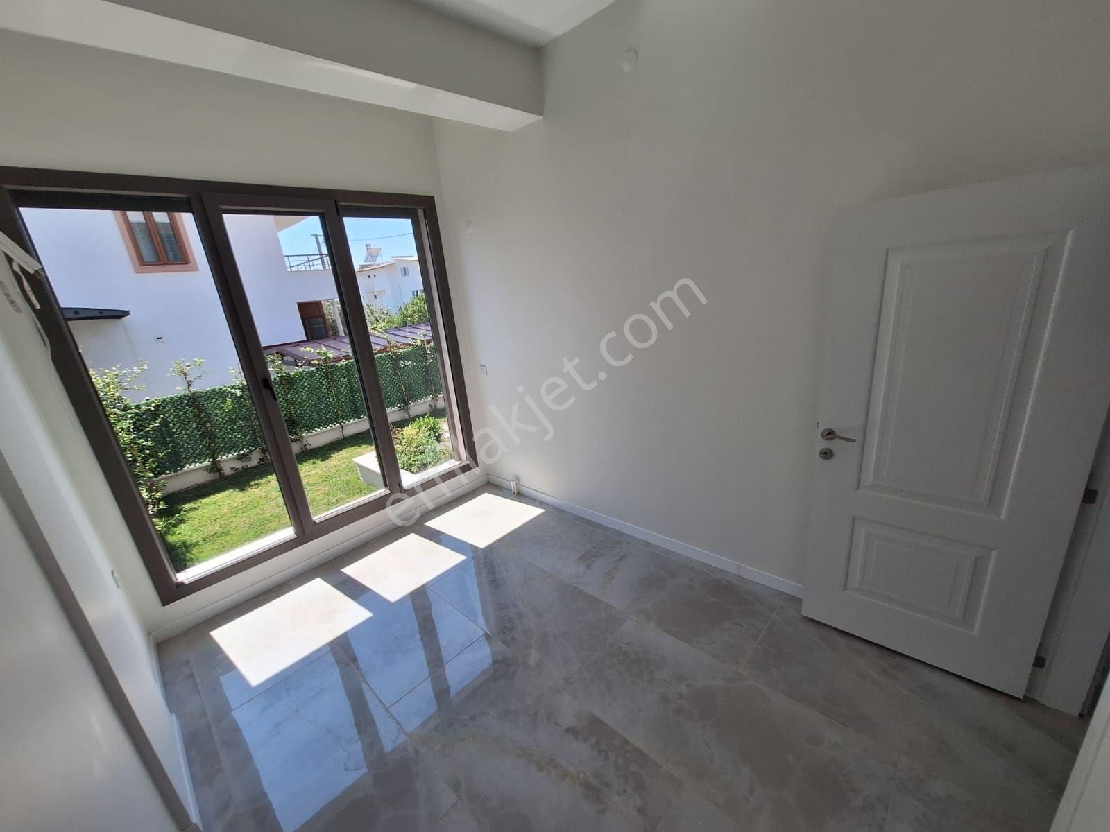 Yetkili Ofis Güre Pera Dan Çamlıbel De Deniz Manzaralı 5+1 Köşe Villa - Görsel 18