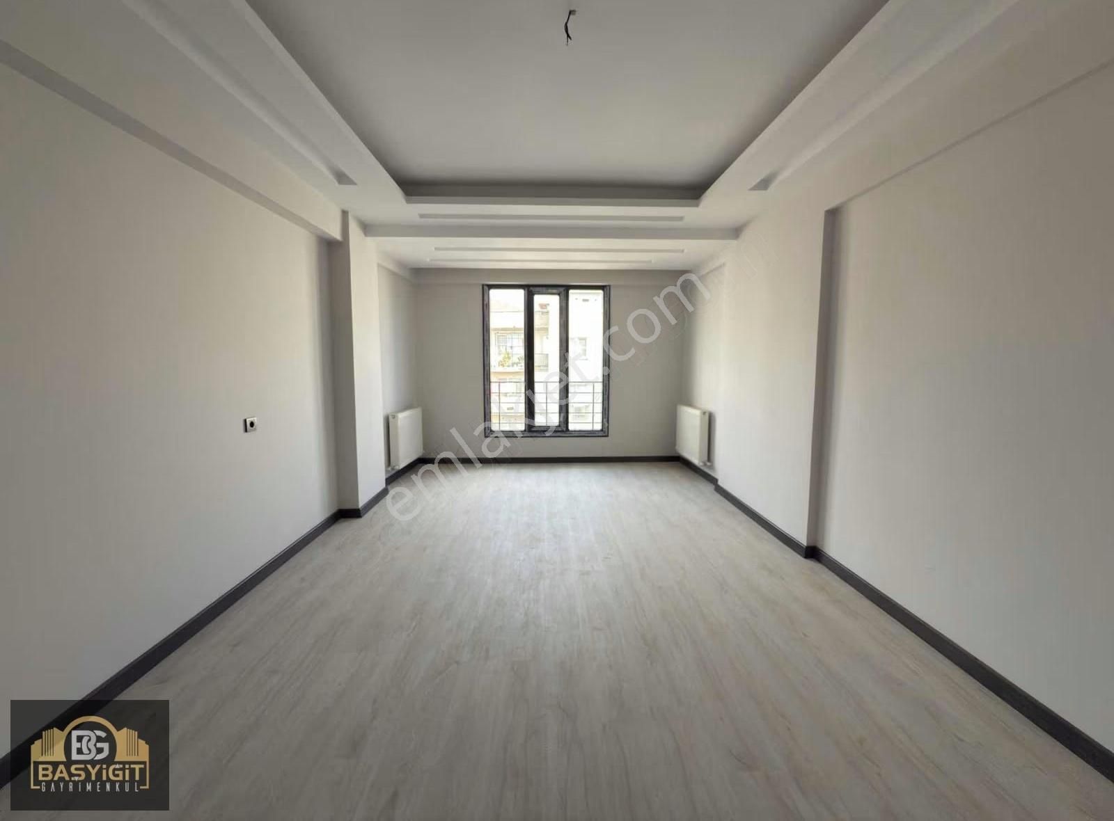 Reşatbey Mah.kırbağlarcami Yakın 4+1,230m2 Dubleks