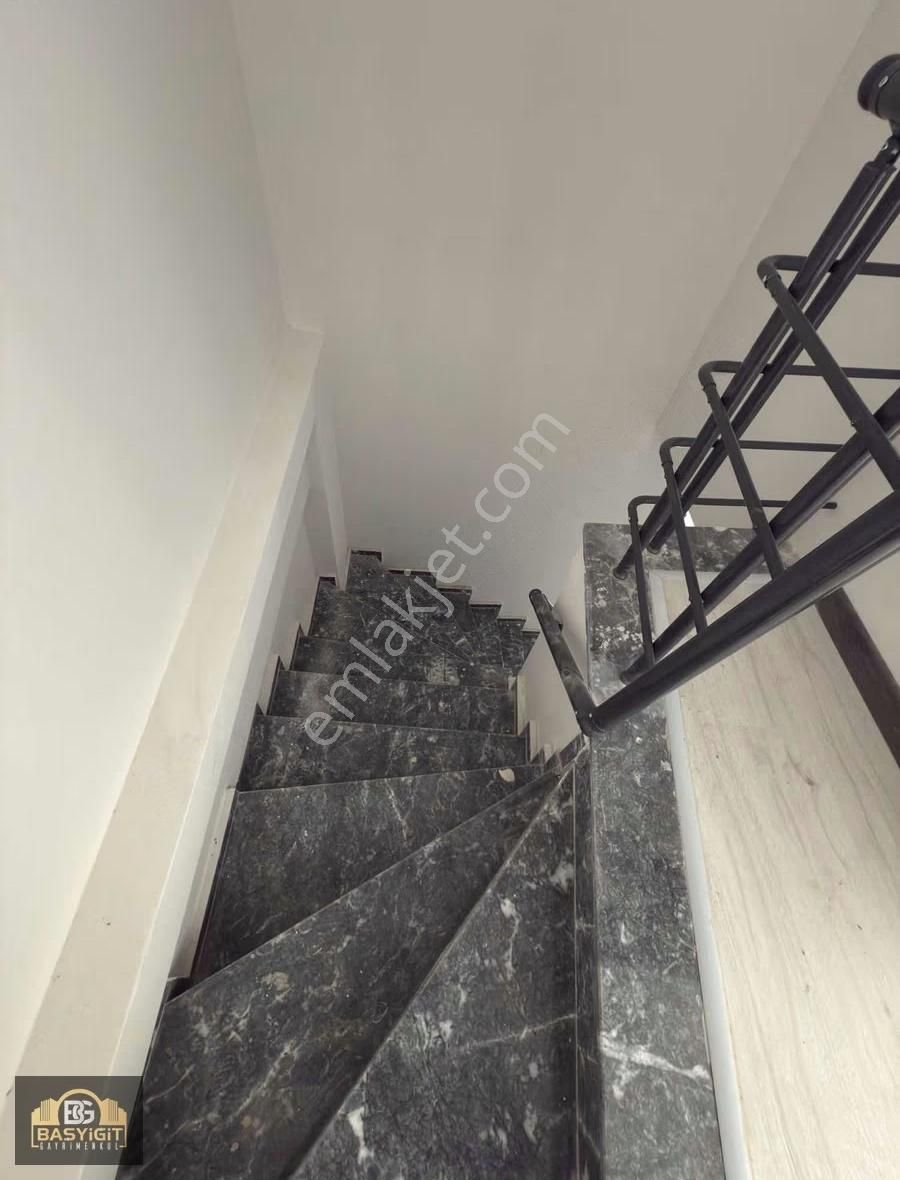 Reşatbey Mah.kırbağlarcami Yakın 4+1,230m2 Dubleks - Görsel 27