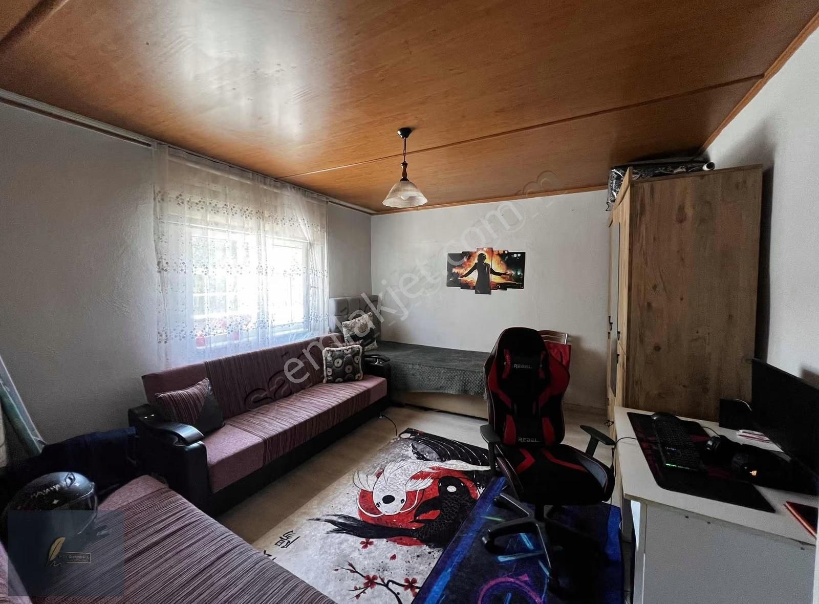 Yolağzı Köyünde Satılık Köy Evi Ve Arsası - Görsel 2