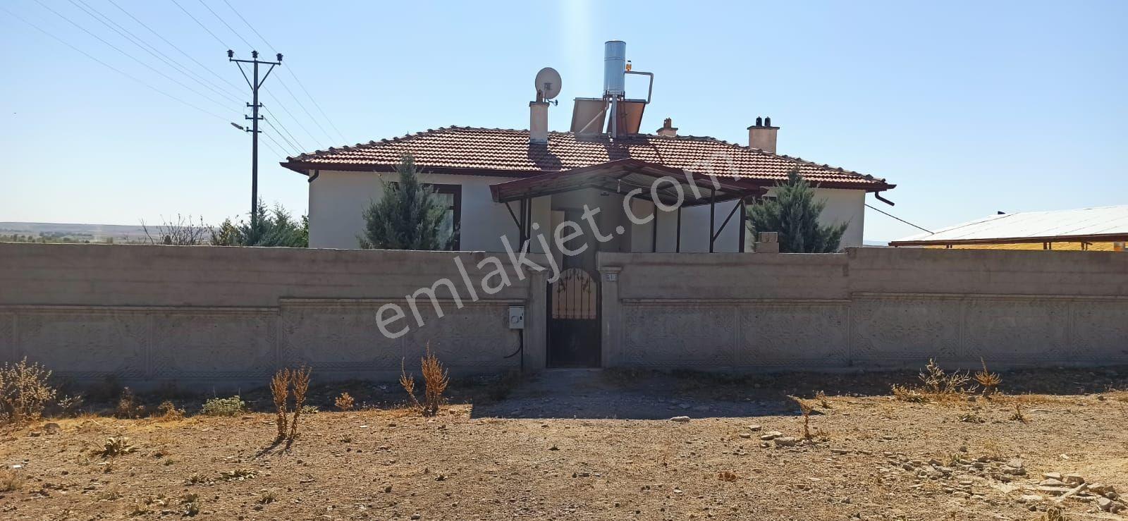 🍇 Bahçeli Yaşam – Hatunsaray’da 3+1 Hazır Çiftlik Evi - Görsel 3
