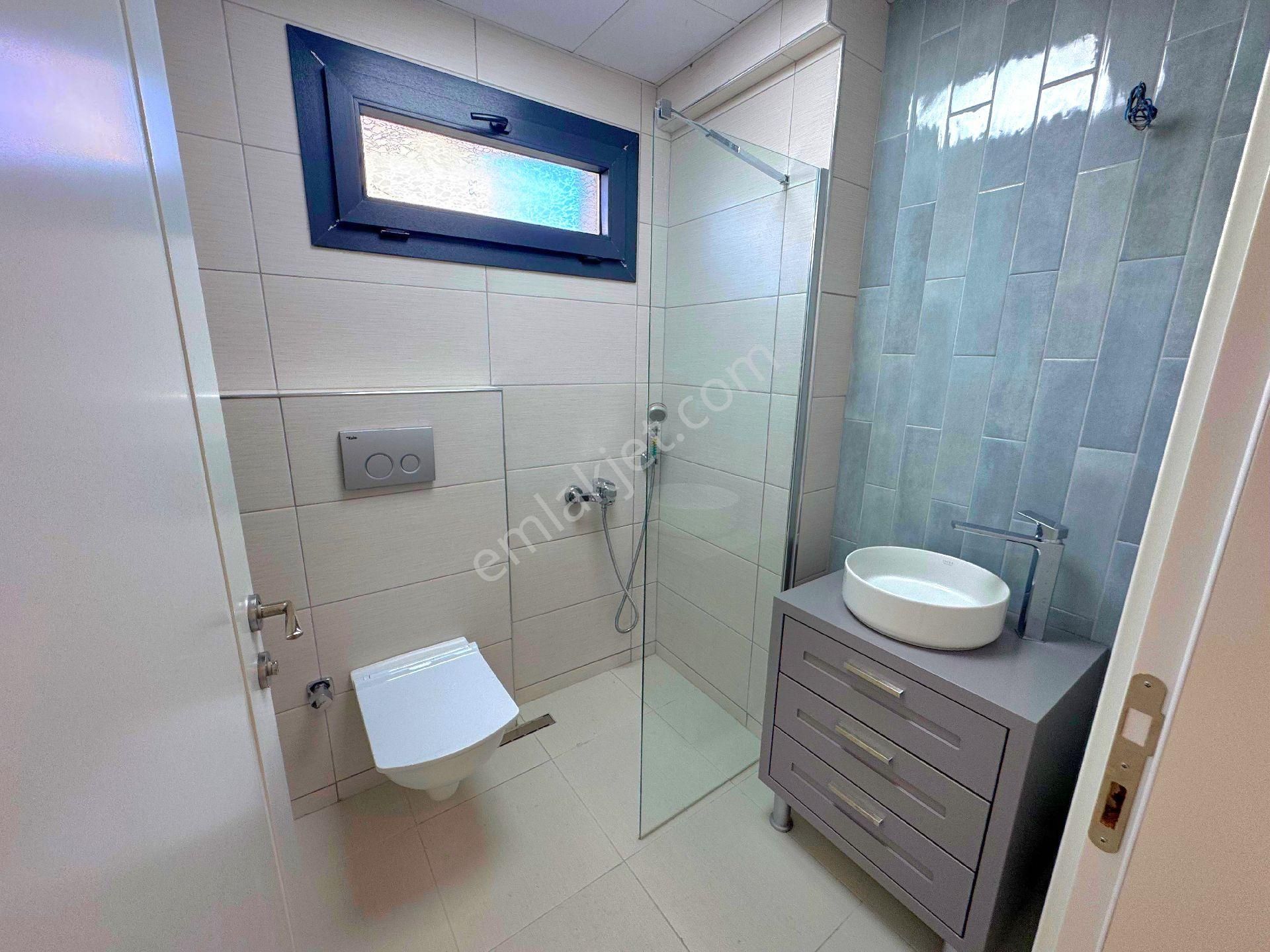 Davutlarda Özel Havuzlu Otoparklı Tek Müstakil Bahçeli Sıfır Villa - Görsel 14