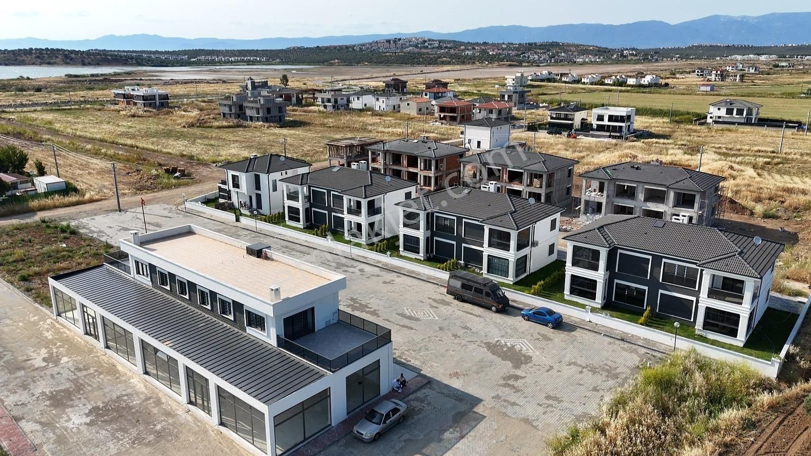 Karayaz'dan Denize 300 Metre 2.etap 12 Adet Satılık 2+1 Daire - Görsel 32