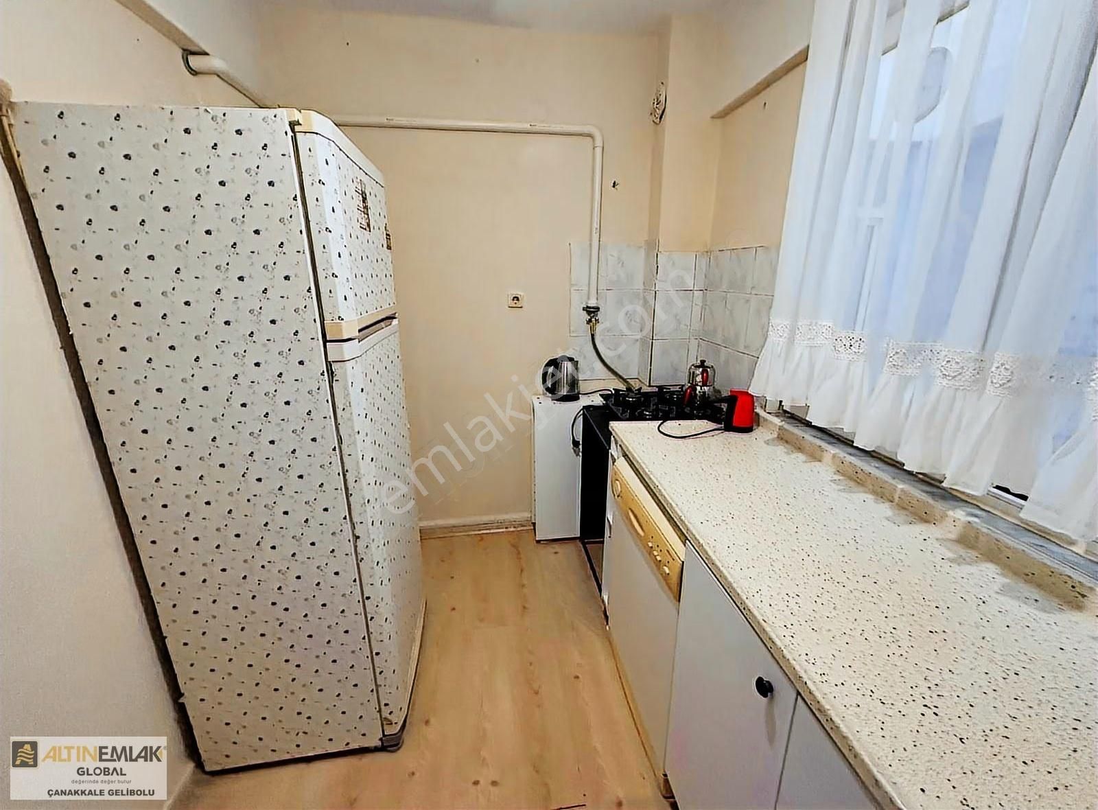 Altın Emlaktan Tercih Edilen Mevkide Ara Kat 3+1 Satılık Daire - Görsel 13