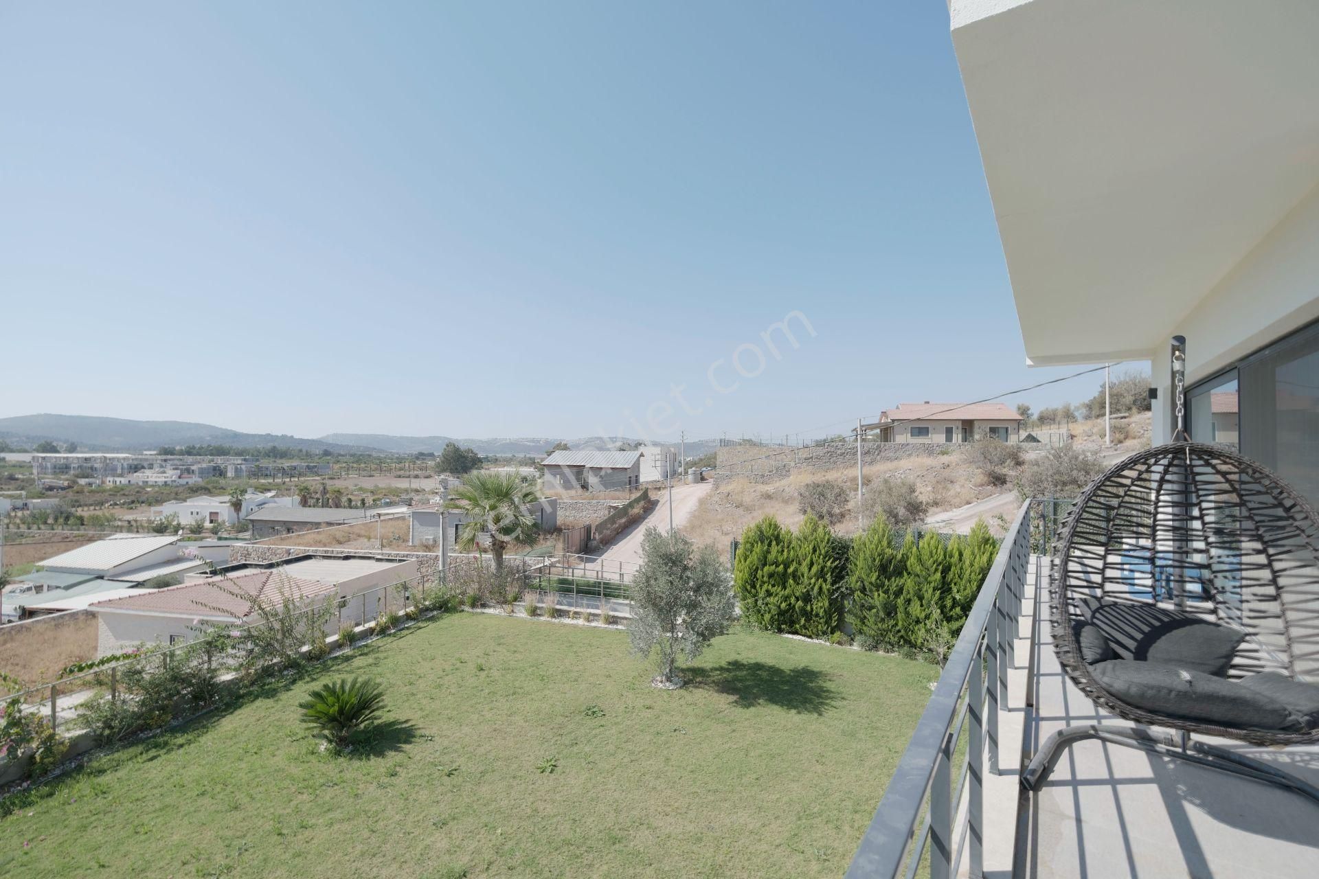 Bodrum'a 20 Km Mesafede Satılık Tam Müstakil 6+1 Villa - Görsel 4