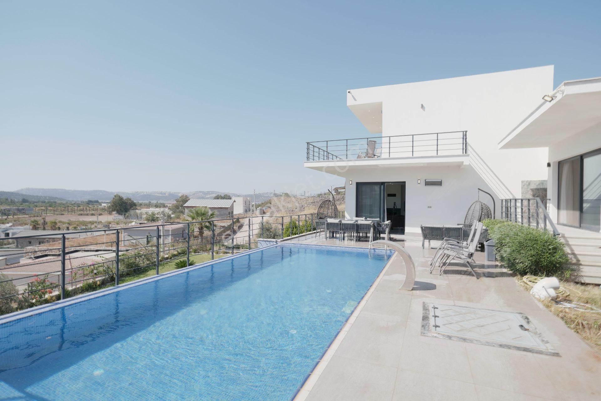 Bodrum'a 20 Km Mesafede Satılık Tam Müstakil 6+1 Villa - Görsel 9