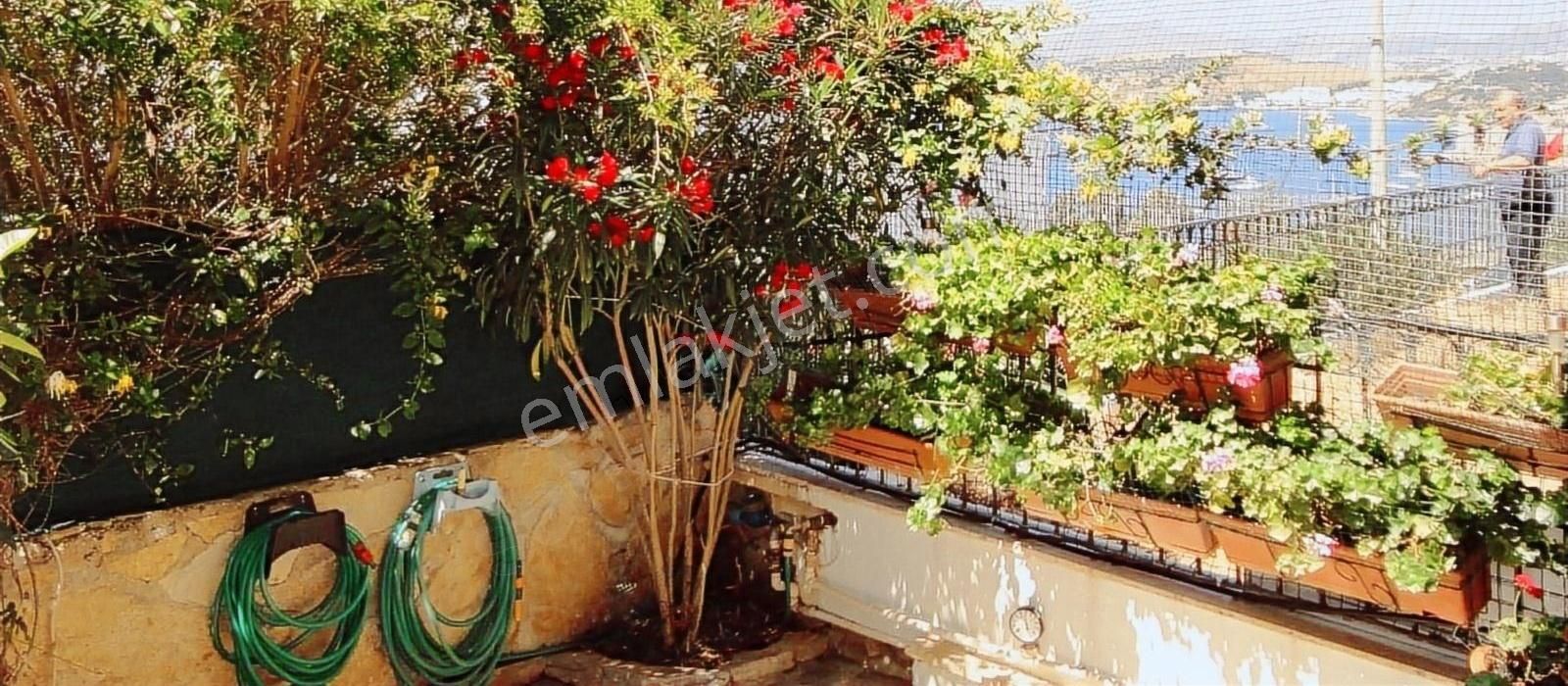 Bodrum Merkezde Kale-deniz Manzaralı 4+1 Dubleks Villa - Görsel 13