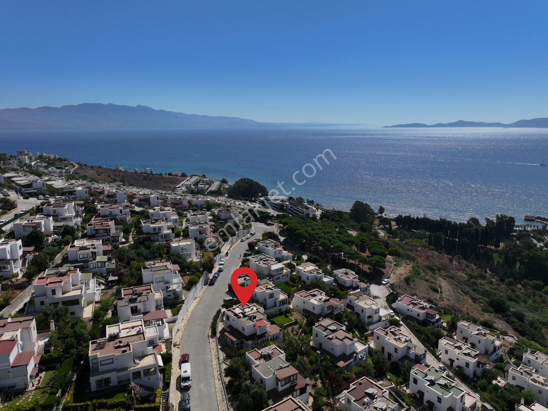 Akyarlar'da Site İçerisinde Deniz Manzaralı Satılık 3+1 - Görsel 5