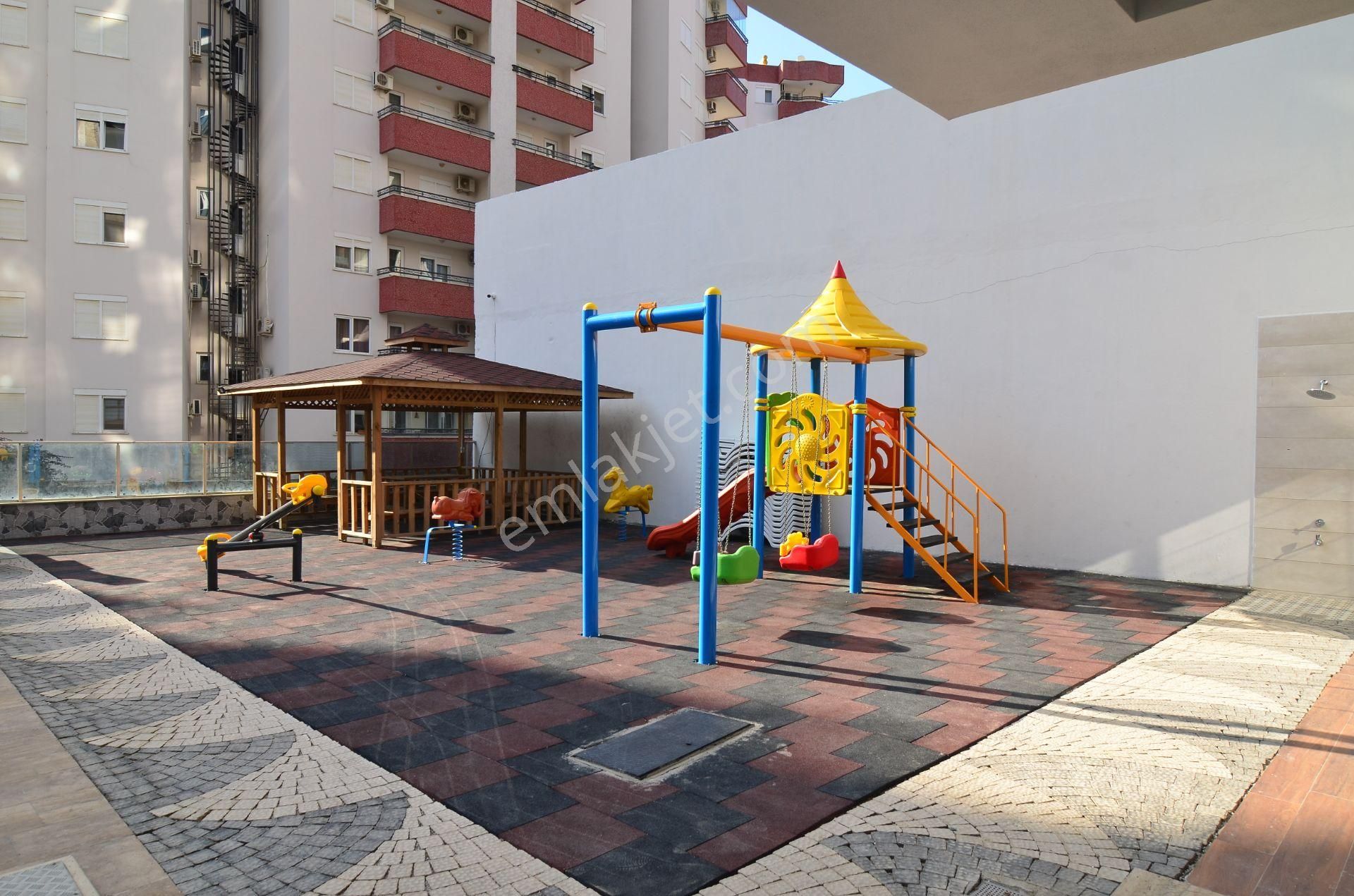 Alanya Mahmutlarda Deniz Manzaralı 1+1 Satılık Daire - Görsel 7