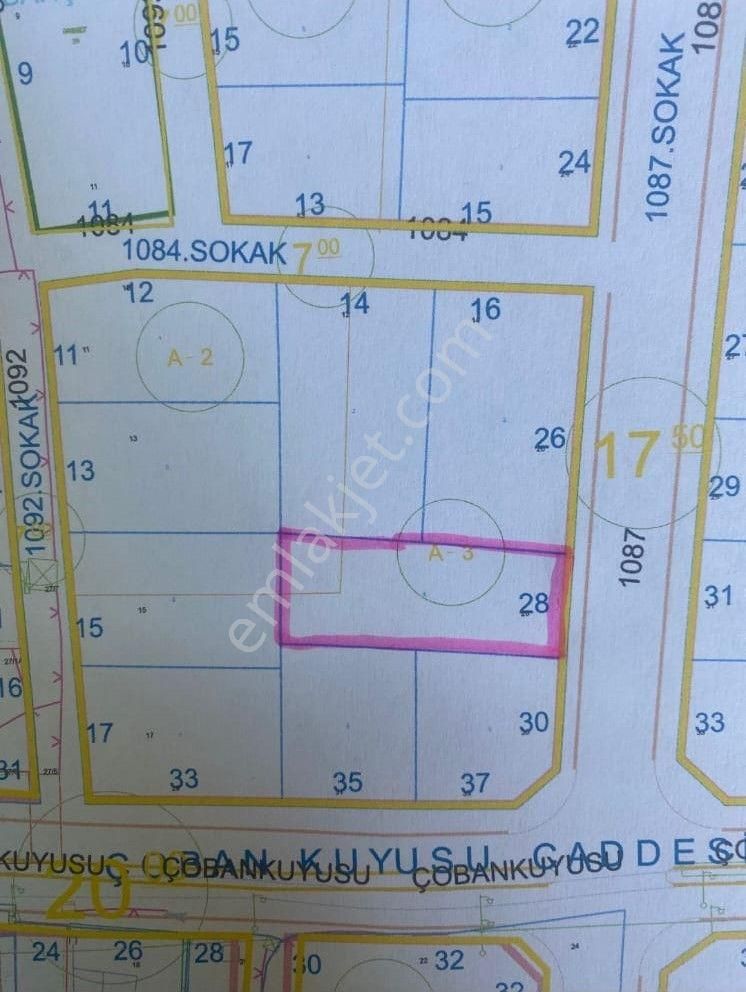 Yuvam Gayrimenkul'den Satılık Uşak Eşme Elvanlar Mah. 702m2 Konut İmarlı Arsa
