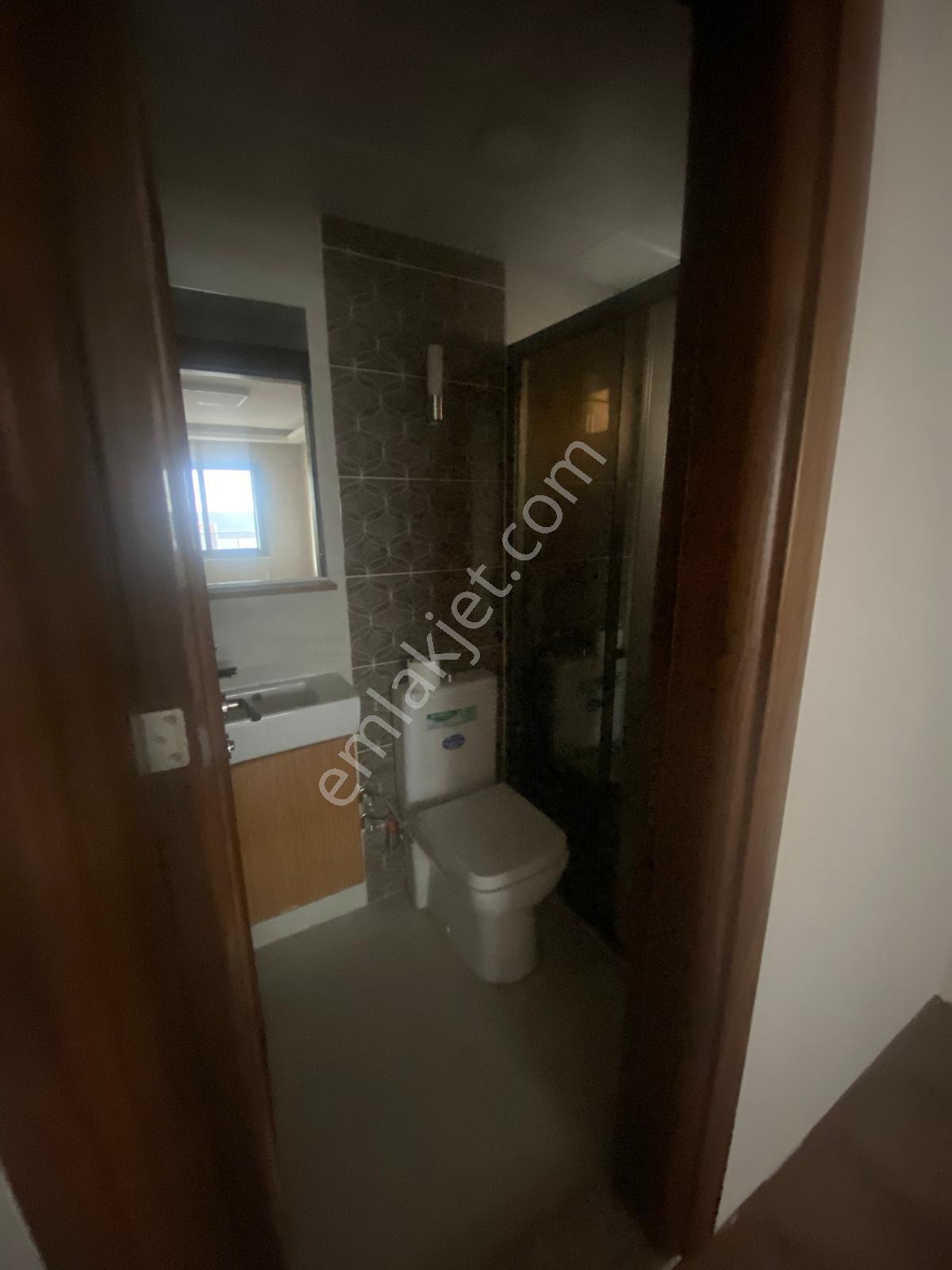 Manisa Yunusemre Merkezefendi Mahallesi 3+1 Kiralık Ofis - Görsel 14