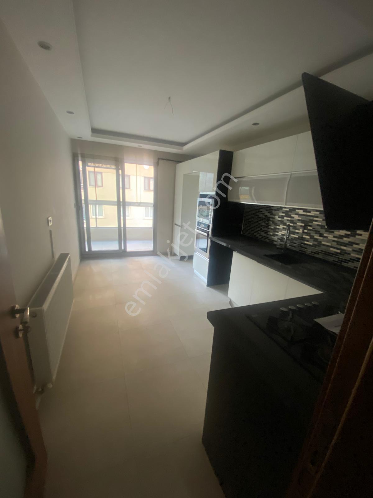 Manisa Yunusemre Merkezefendi Mahallesi 3+1 Kiralık Ofis - Görsel 19