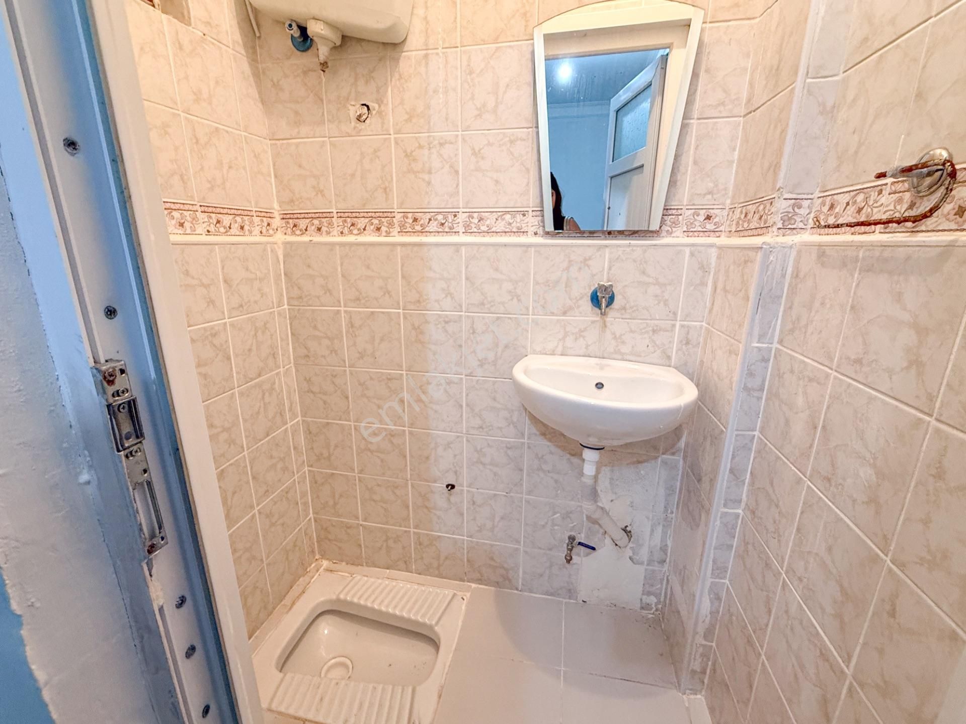 Kumbağ Caddenin Deniz Tarafında 5+1 Tripleks Saunalı Villa - Görsel 8