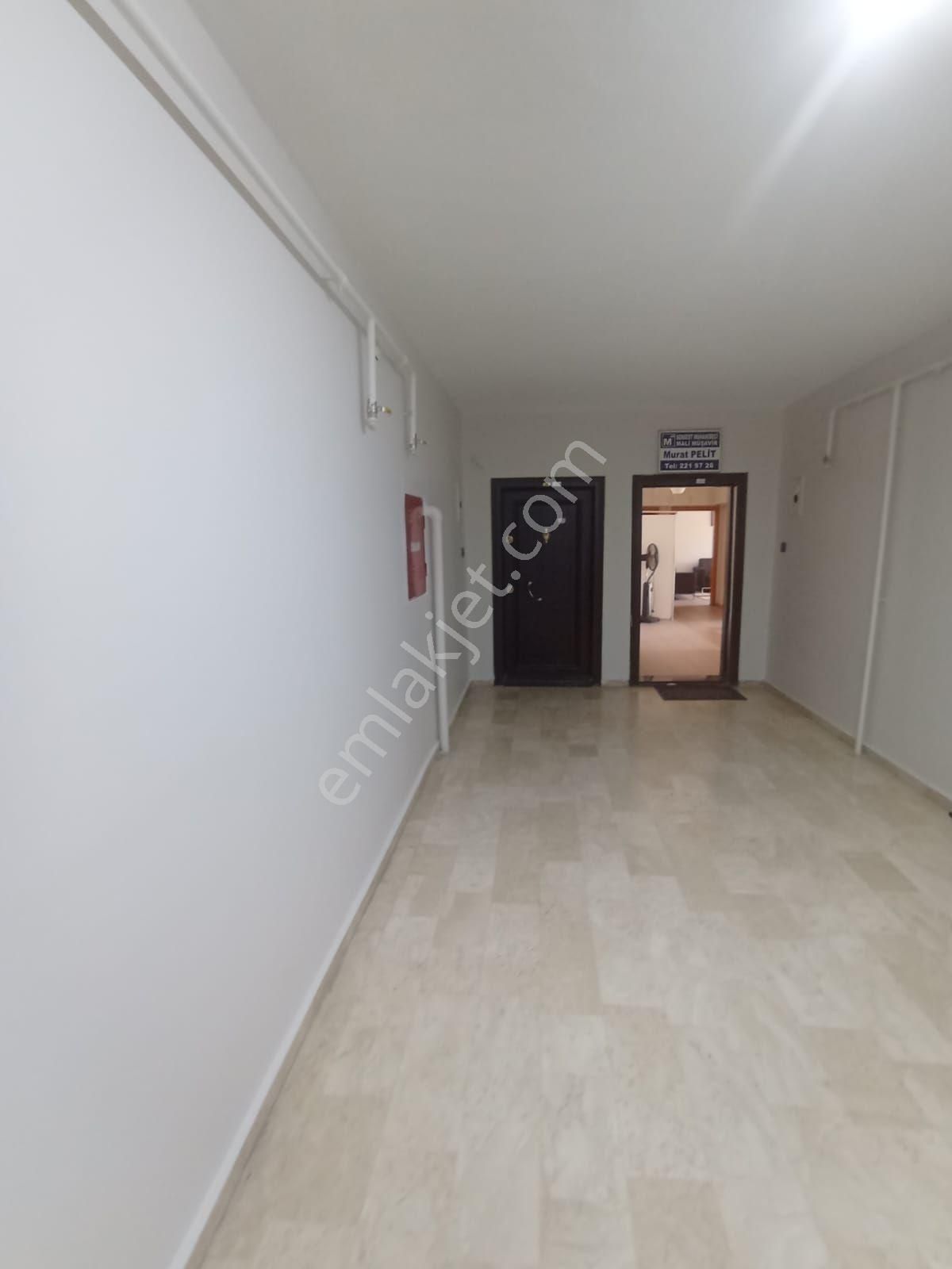 Sivas Yıldız Gayrımenkul'den Bankalar Caddesi Kiralık 2+1 Ofis (asansörlü) - Görsel 11