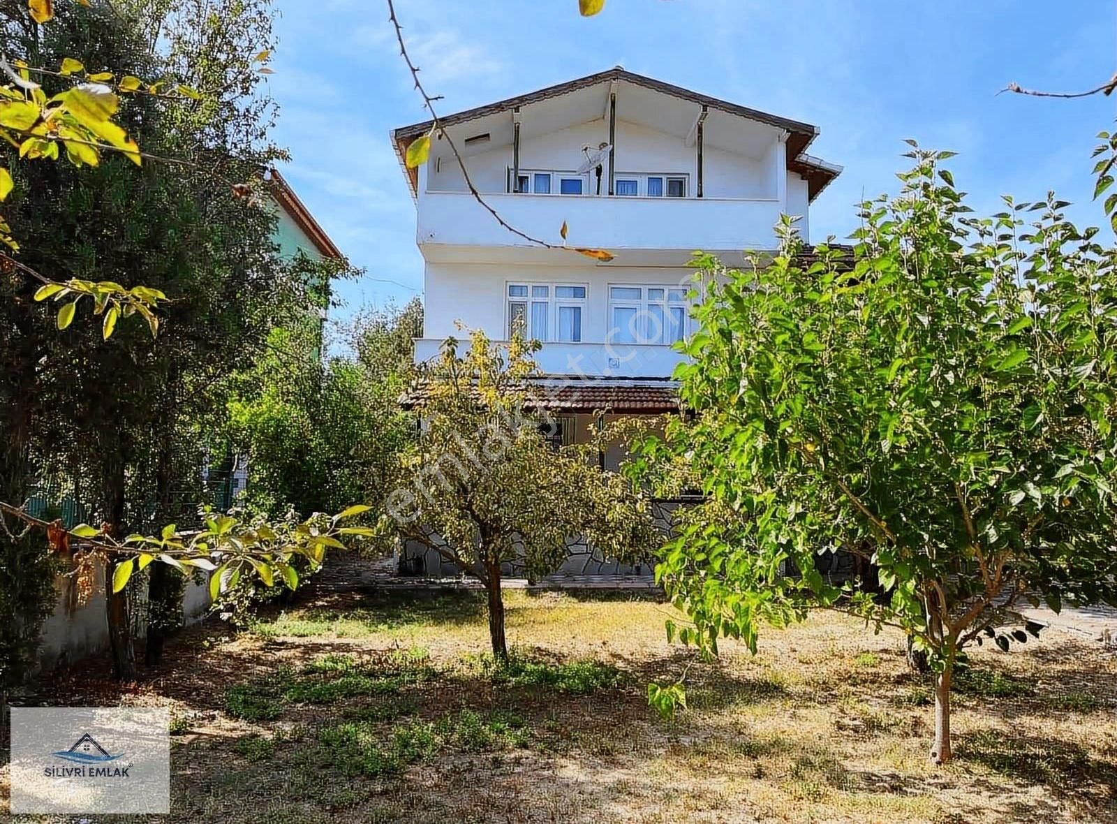 Sultanköyde 1250m2 Arsa İçinde Deniz Manzaralı Satılık Villa - Görsel 18