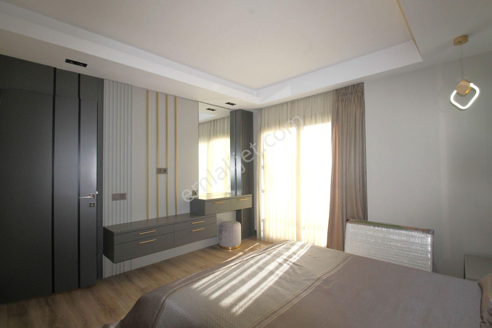 Retro’dan 50.yıl Mah’de Tüm Sekmelerinizi Kapatacak Lüks 2+1 - Görsel 6