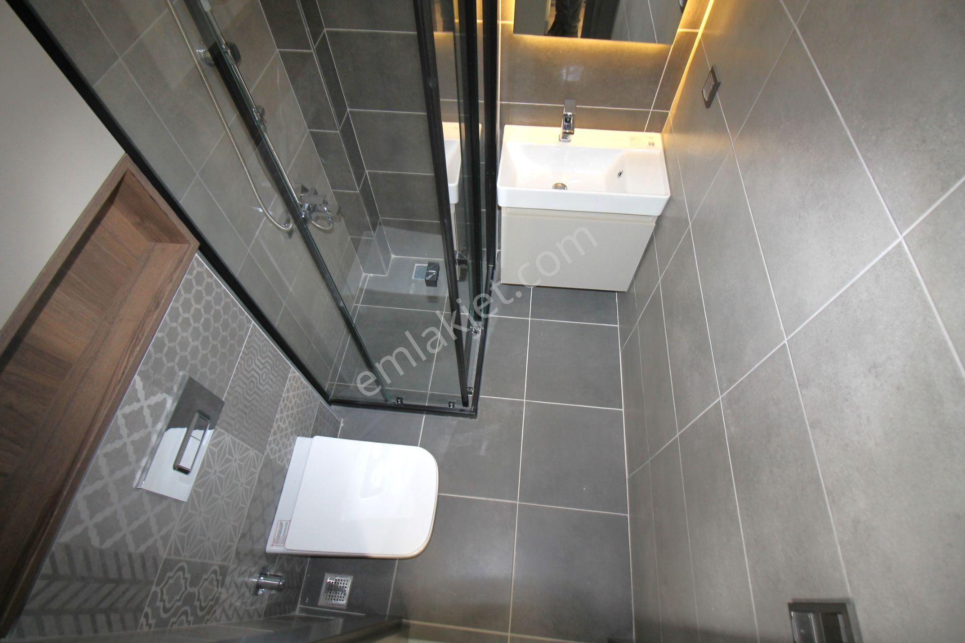 Retro’dan 50.yıl Mah’de Tüm Sekmelerinizi Kapatacak Lüks 2+1 - Görsel 12