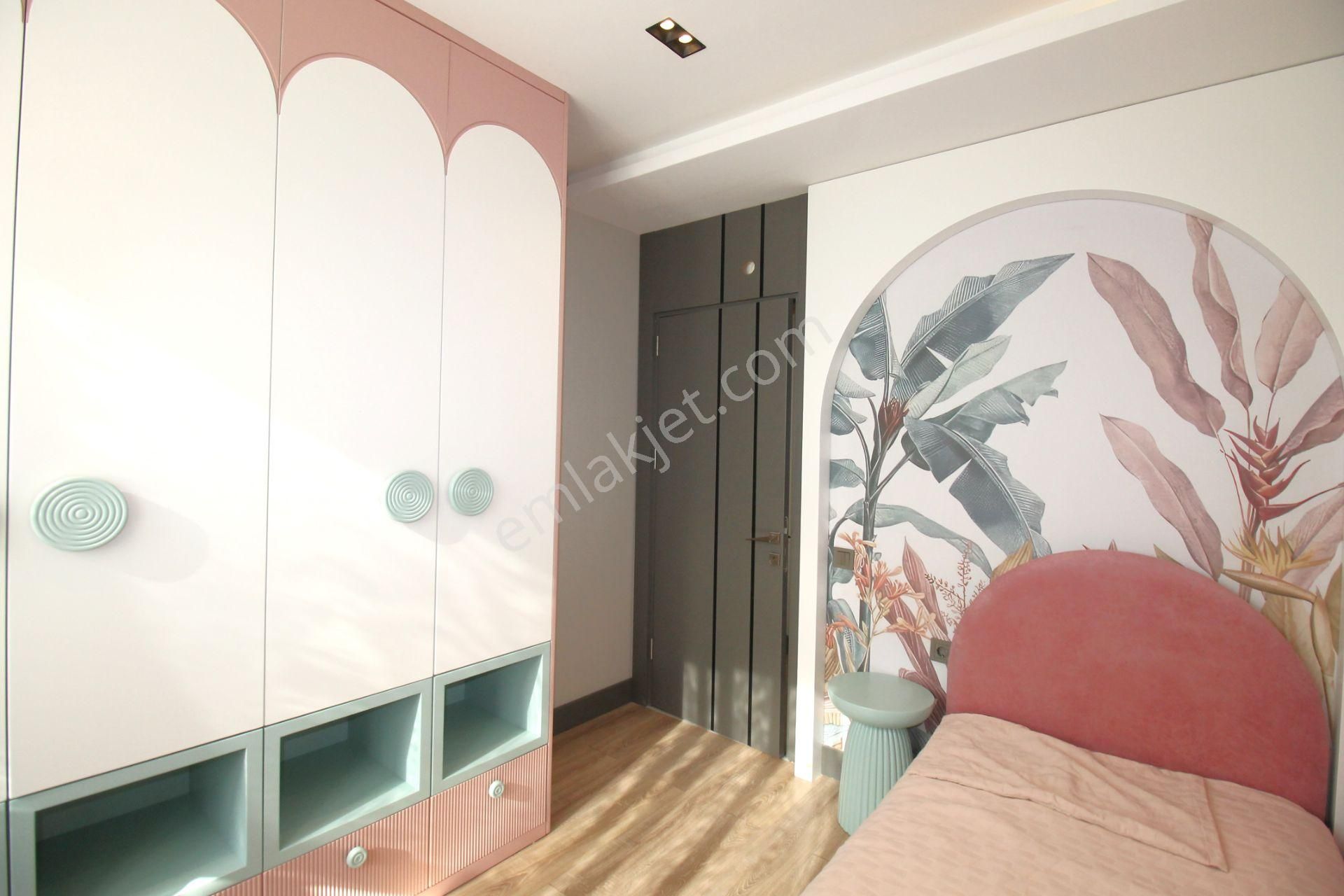 Retro’dan 50.yıl Mah’de Tüm Sekmelerinizi Kapatacak Lüks 2+1 - Görsel 8